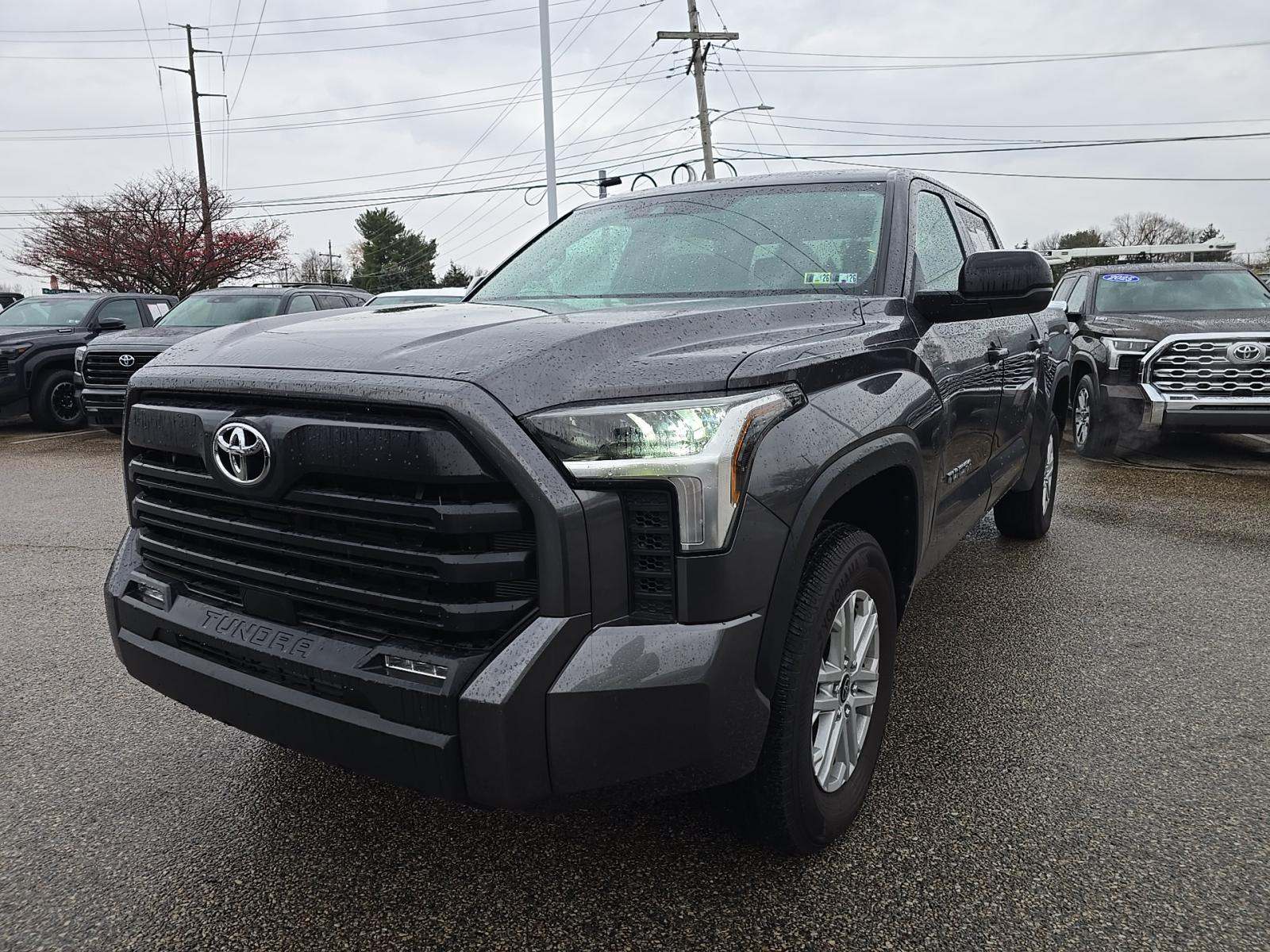 2024 Toyota Tundra SR5 AWD