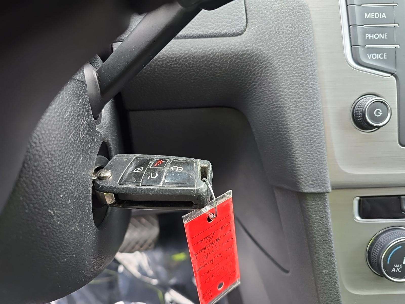 2016 Volkswagen Golf 1.8T S FWD