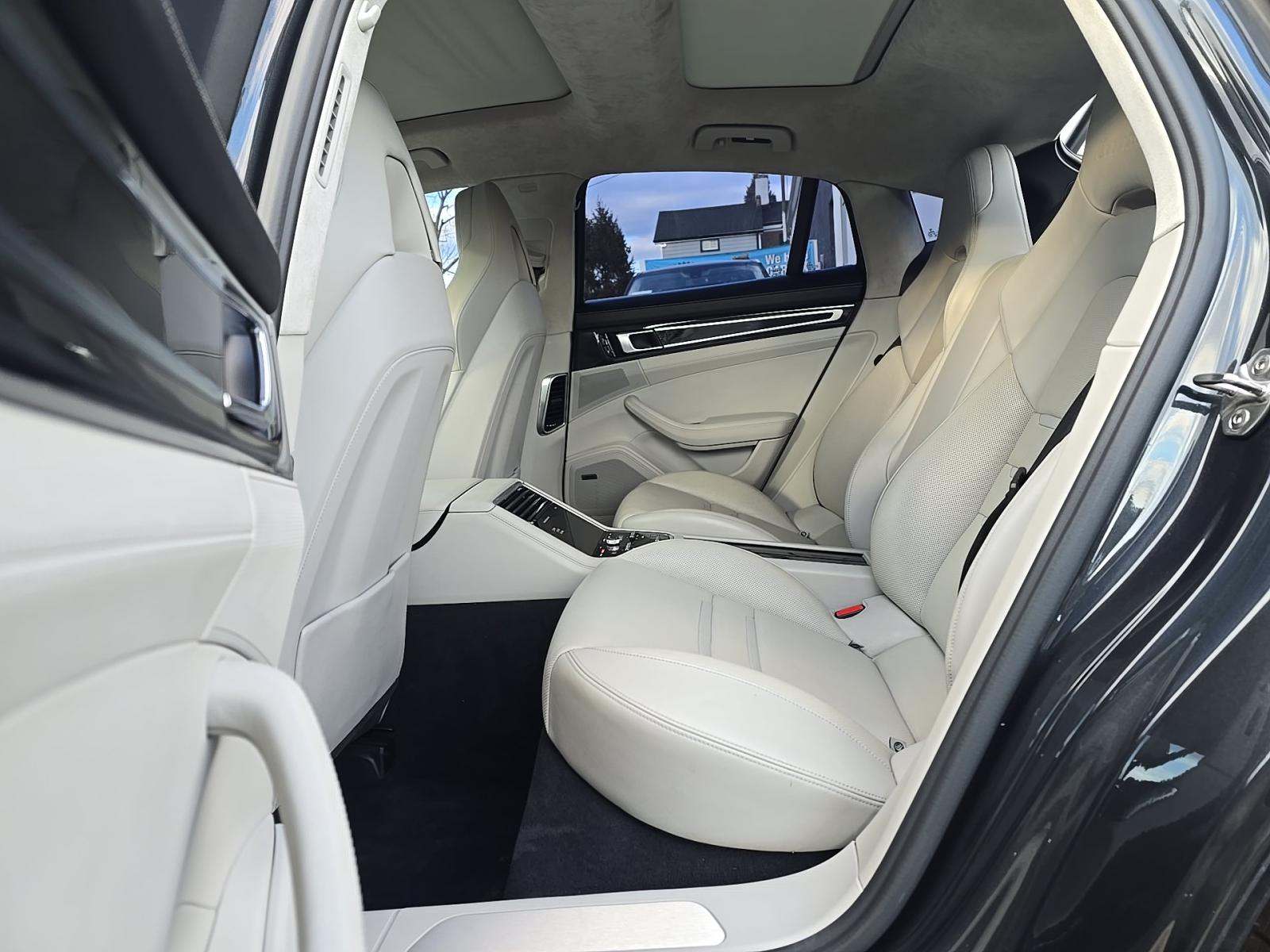 2017 Porsche Panamera Turbo AWD