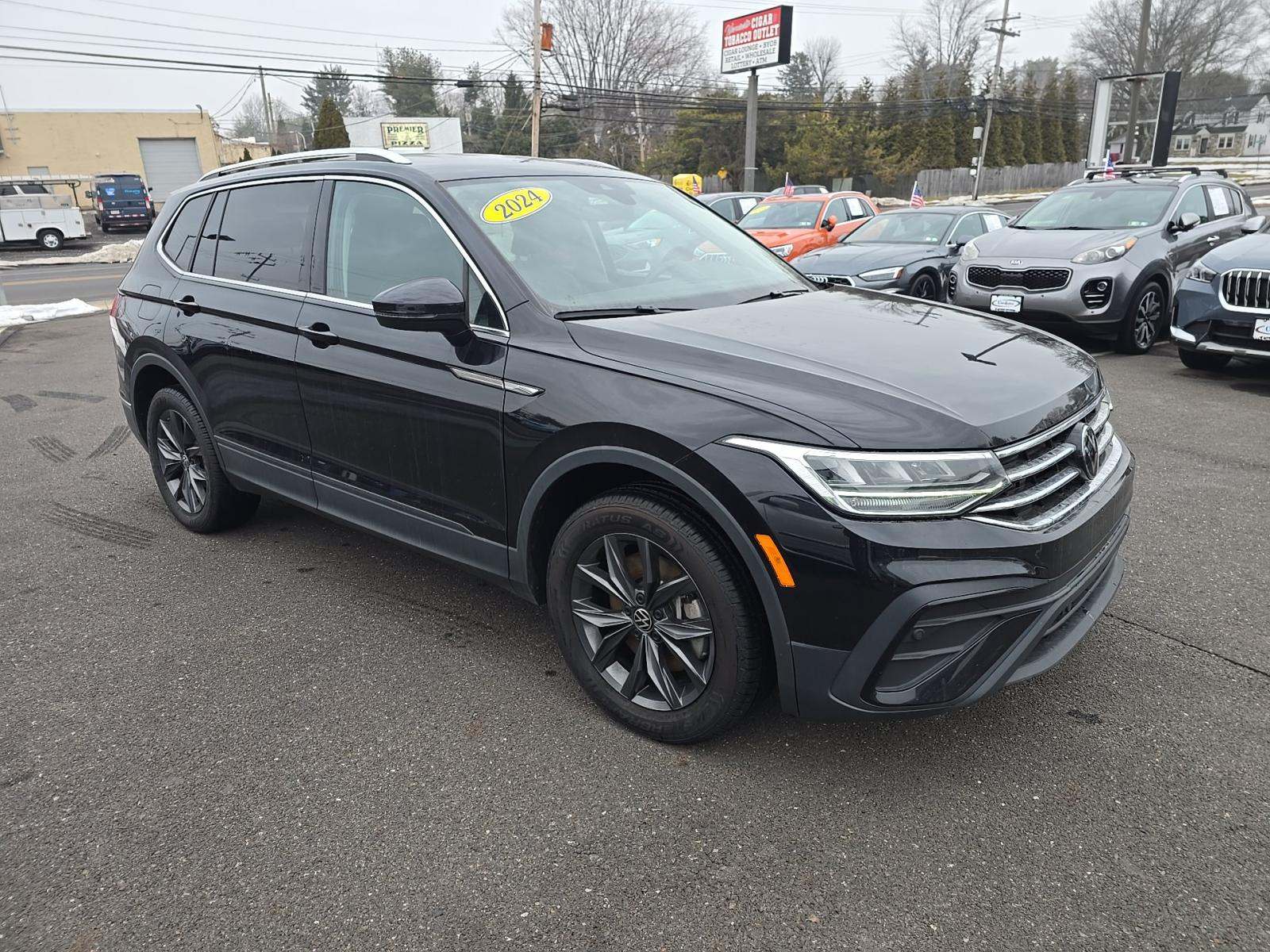 2024 Volkswagen Tiguan 2.0T SE FWD