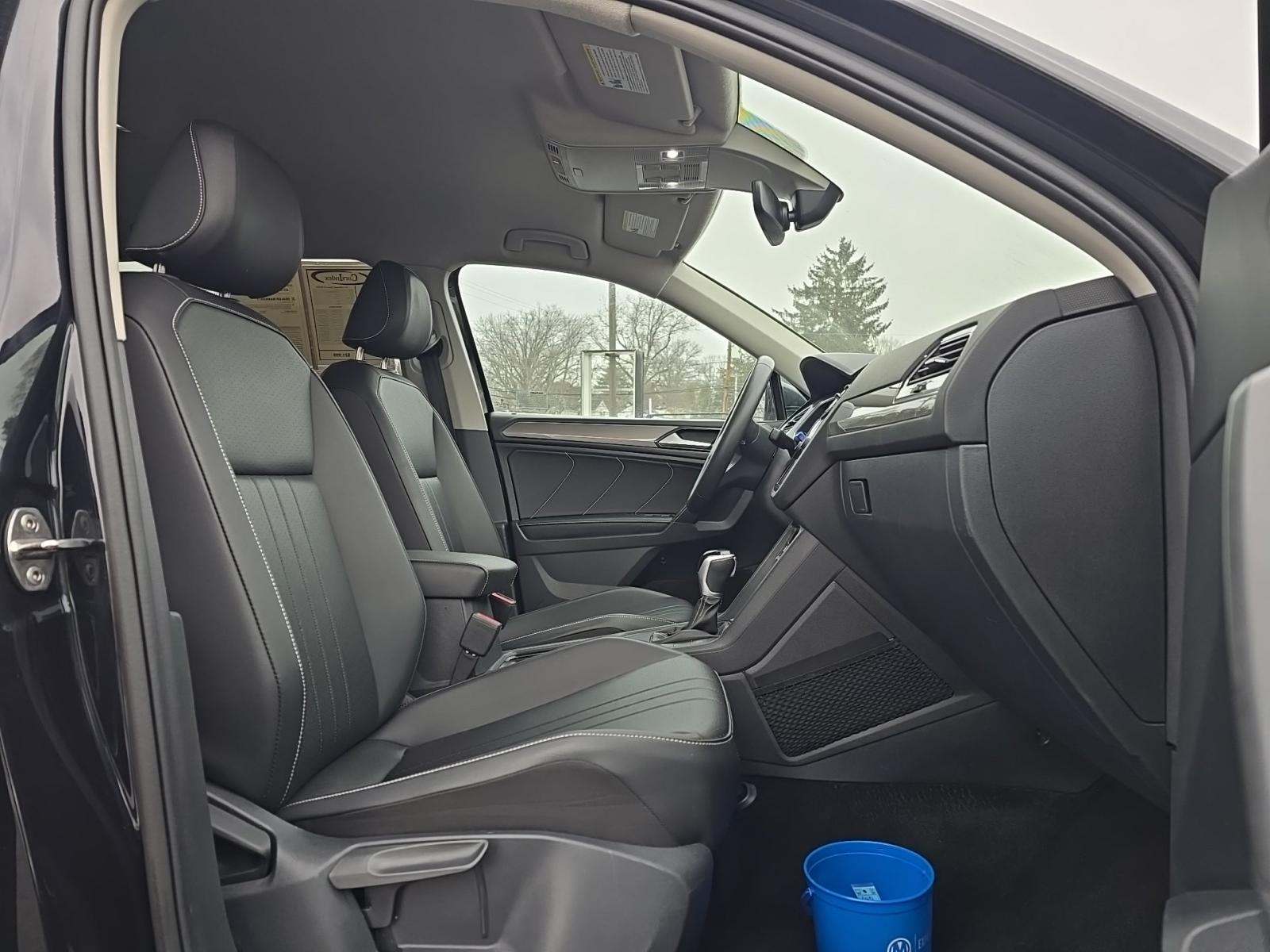 2024 Volkswagen Tiguan 2.0T SE FWD