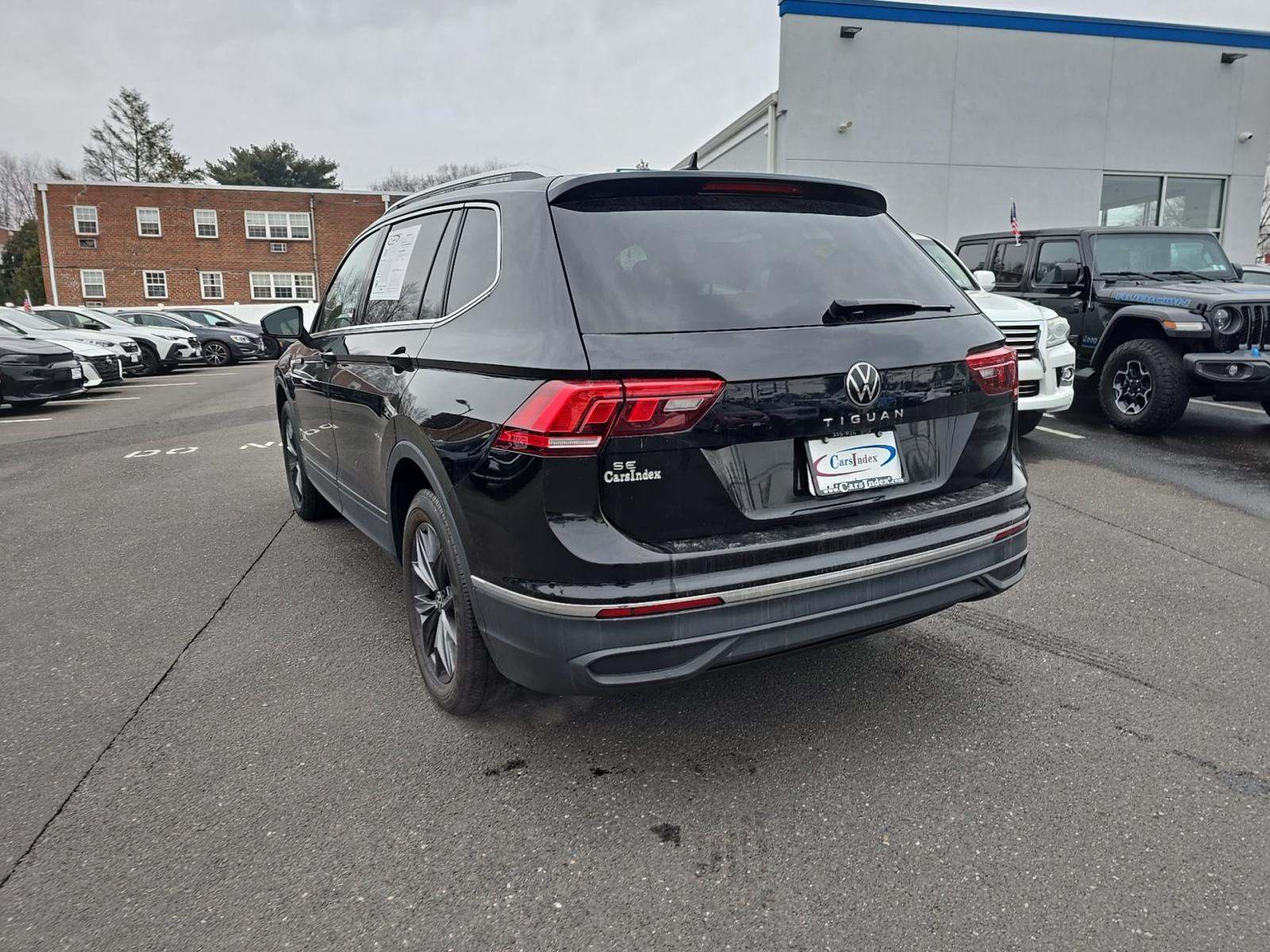 2024 Volkswagen Tiguan 2.0T SE FWD