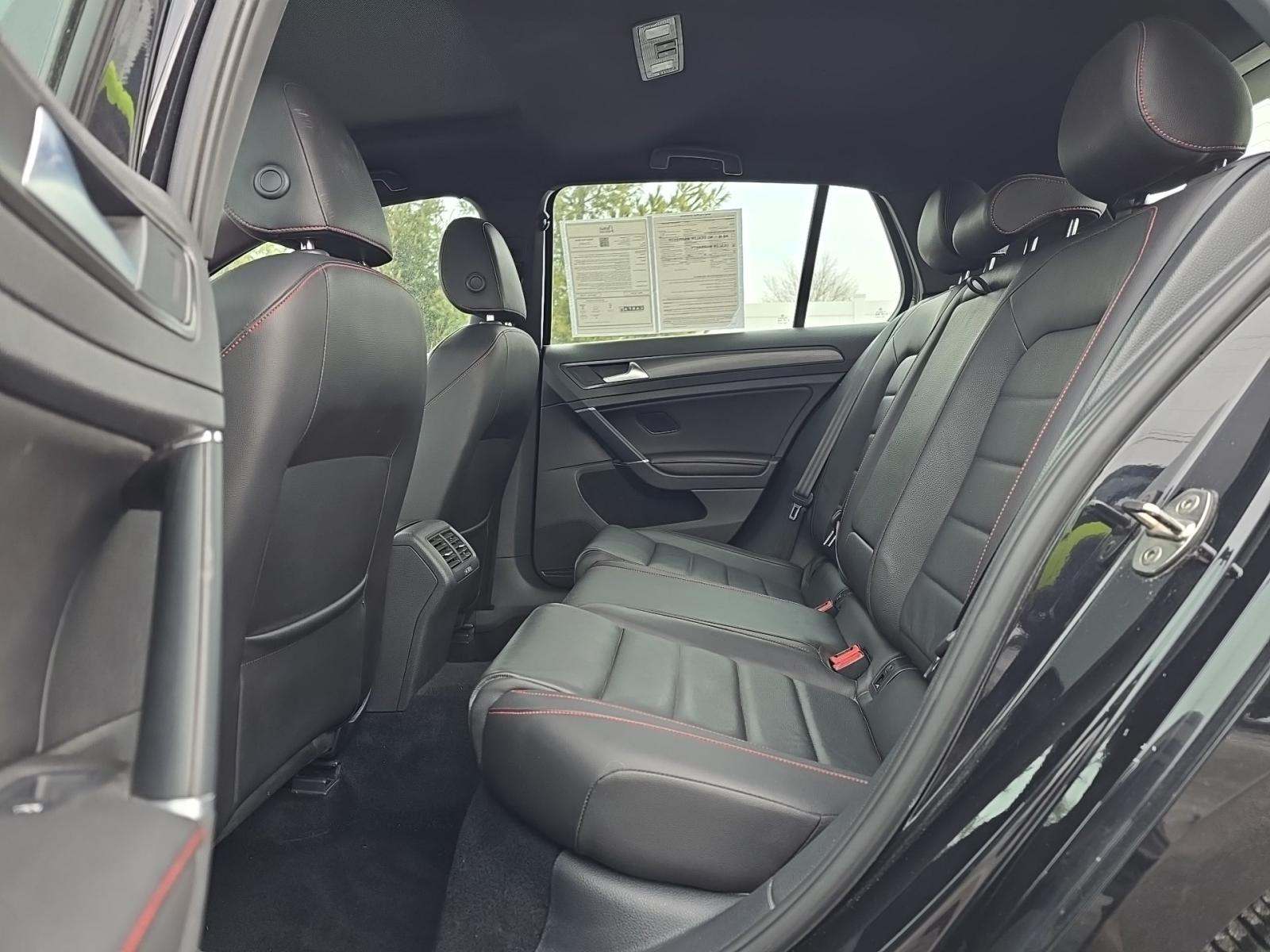 2018 Volkswagen Golf GTI 2.0T SE FWD