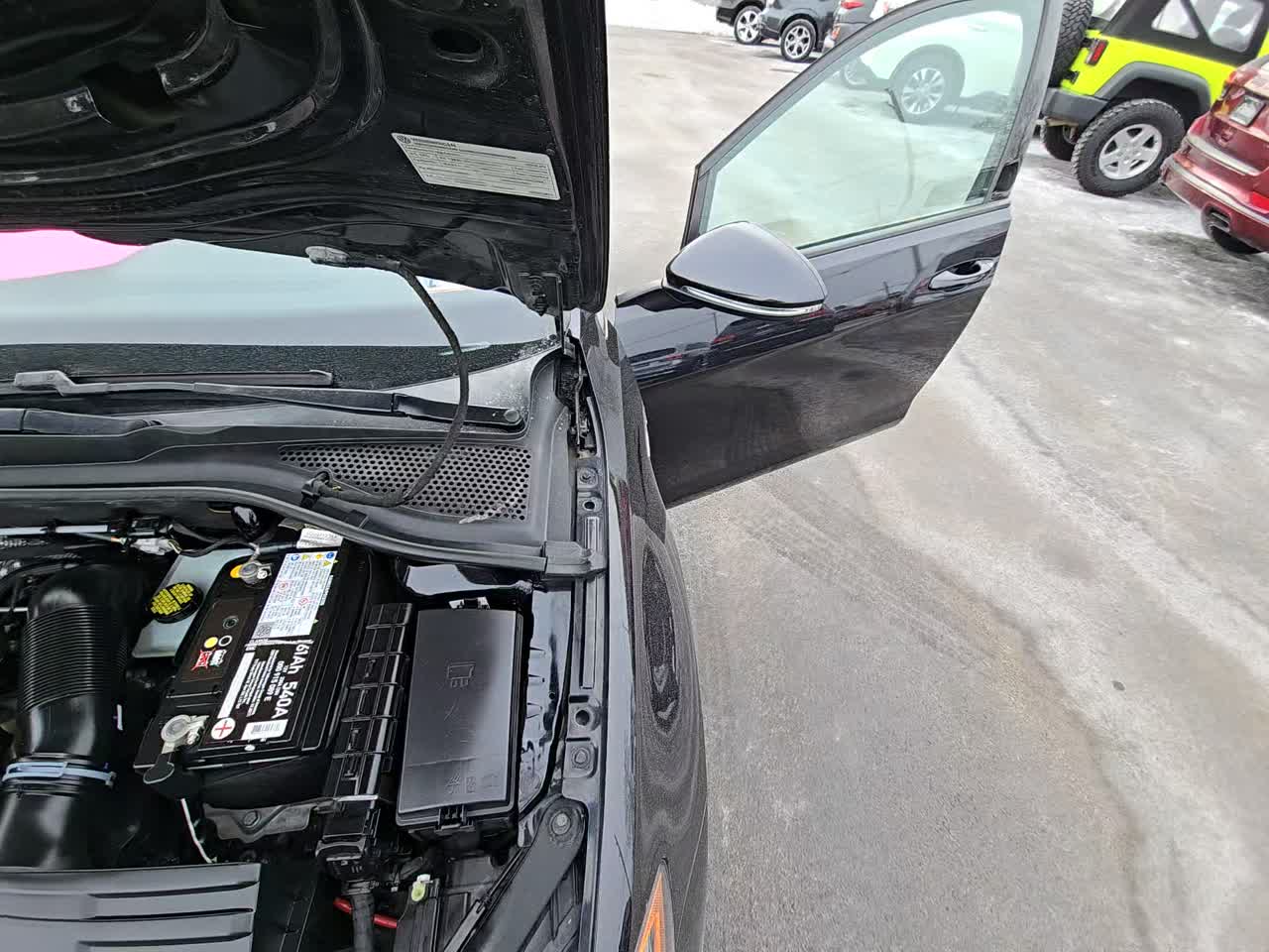 2018 Volkswagen Golf GTI 2.0T SE FWD