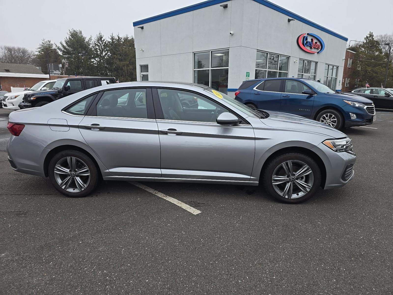 2024 Volkswagen Jetta 1.5T SE FWD