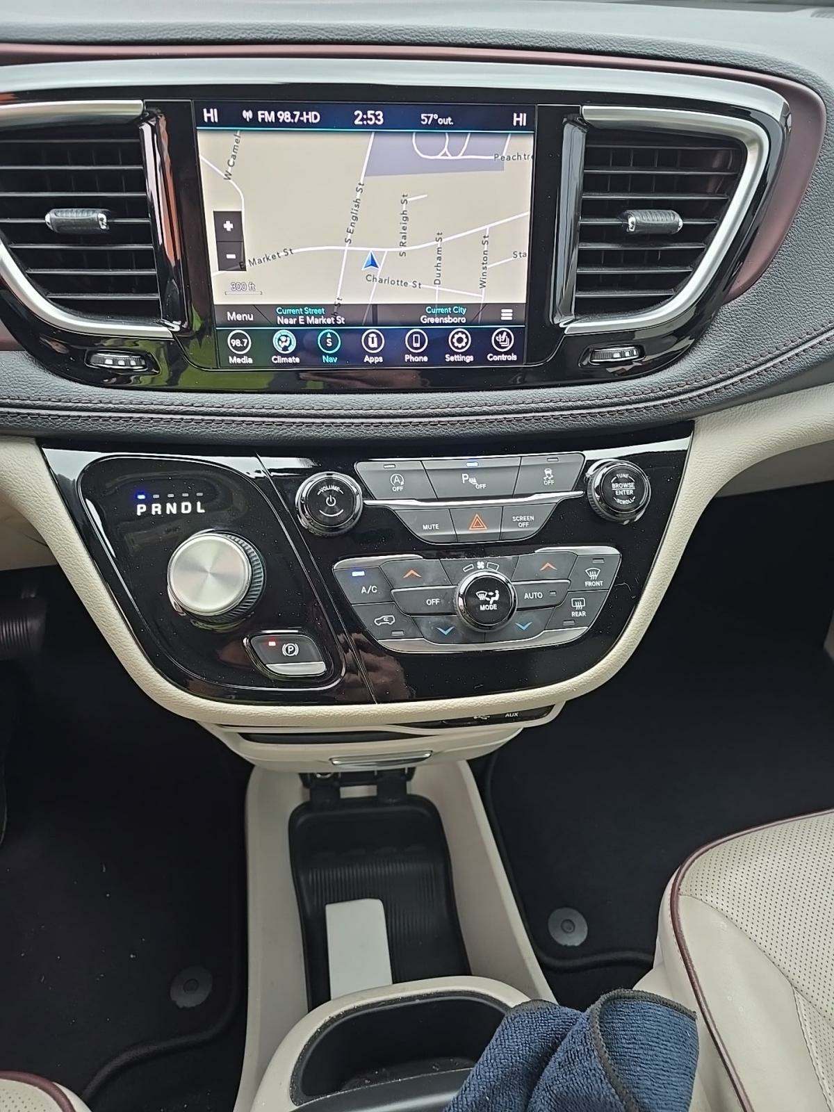 2020 Chrysler Pacifica Limited FWD