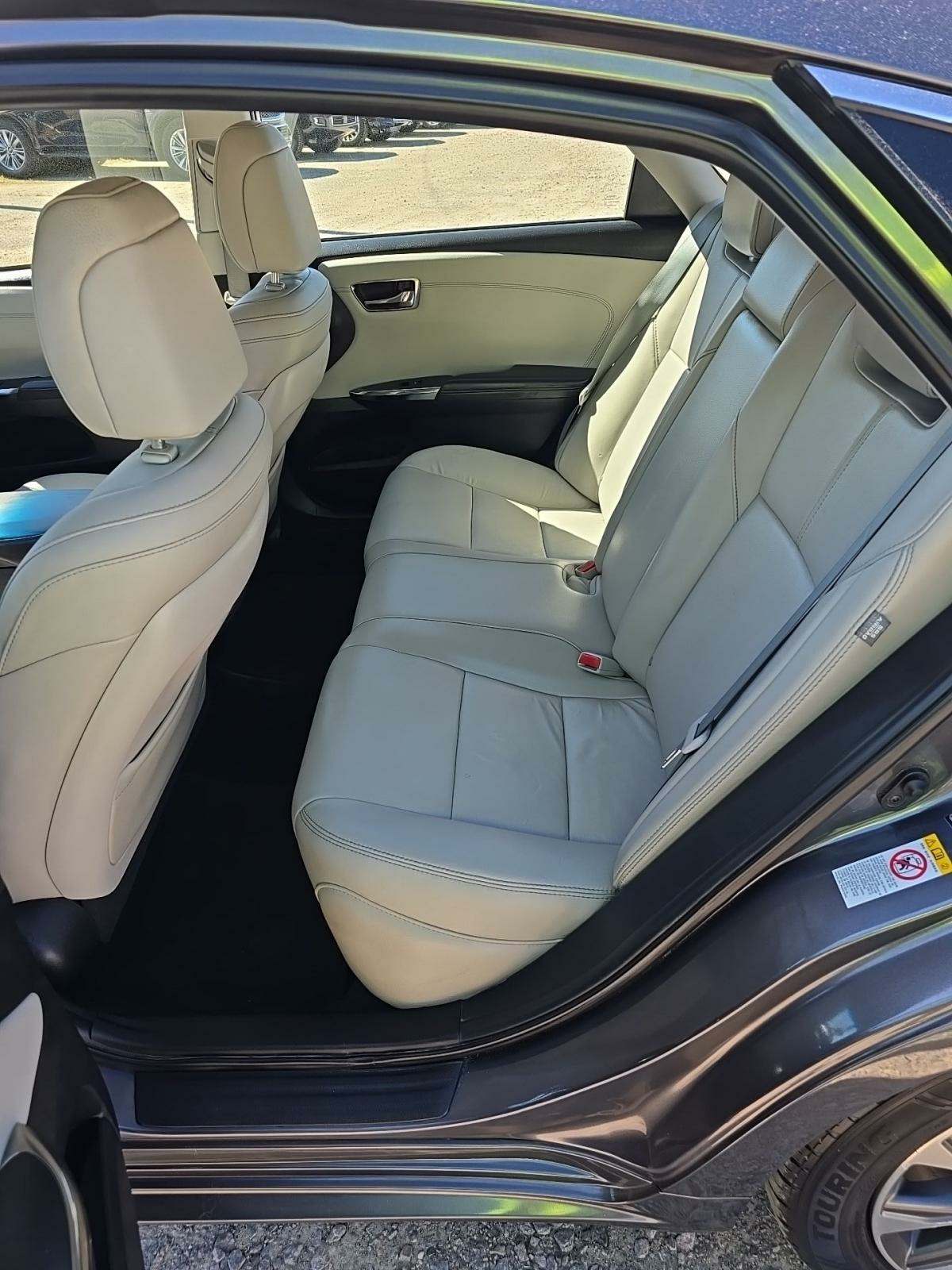 2016 Toyota Avalon XLE FWD