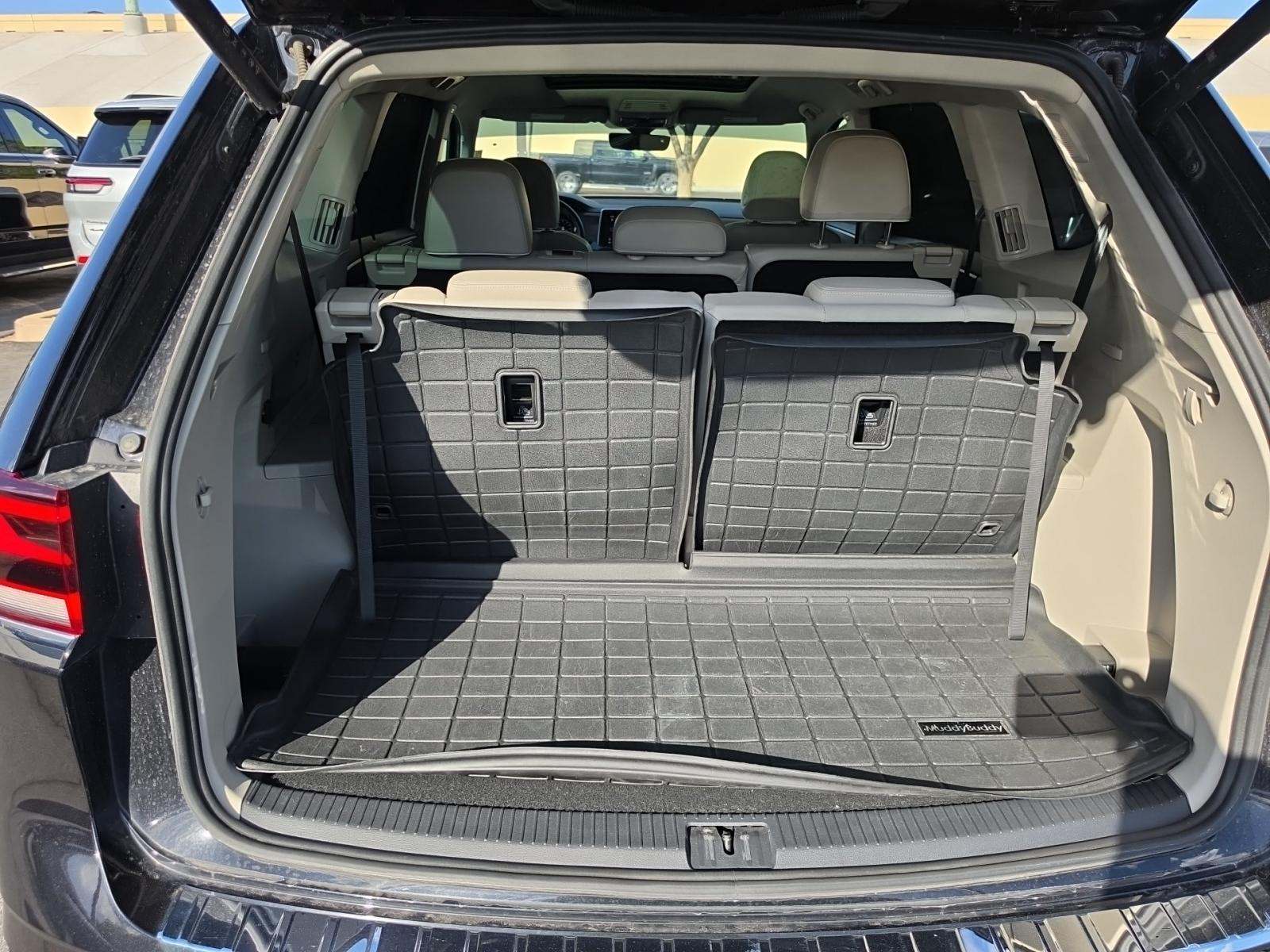 2024 Volkswagen Atlas 2.0T SEL Premium R-Line AWD