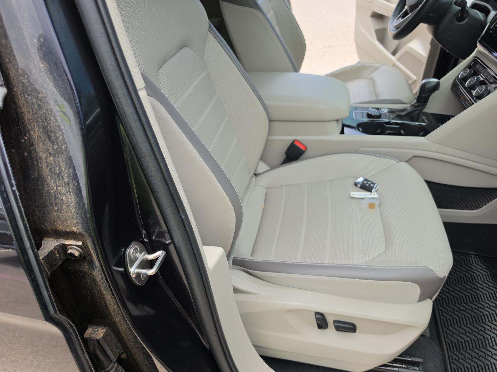 2022 Volkswagen Atlas 3.6L SEL Premium R-Line AWD