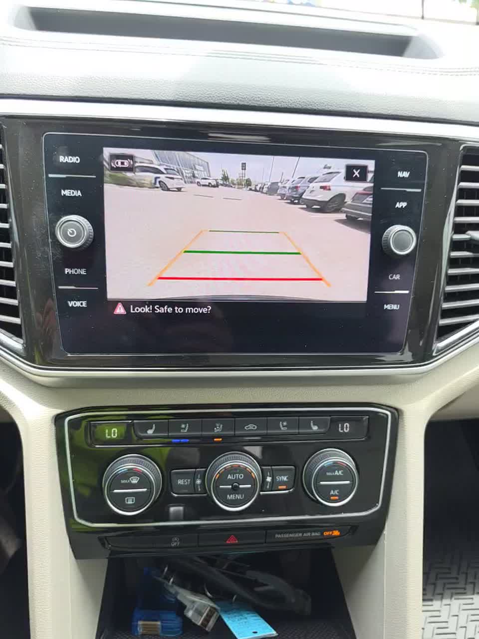 2022 Volkswagen Atlas 3.6L SEL Premium R-Line AWD