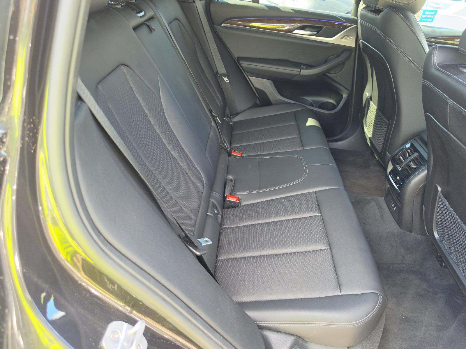 2024 BMW X3 sDrive30i RWD