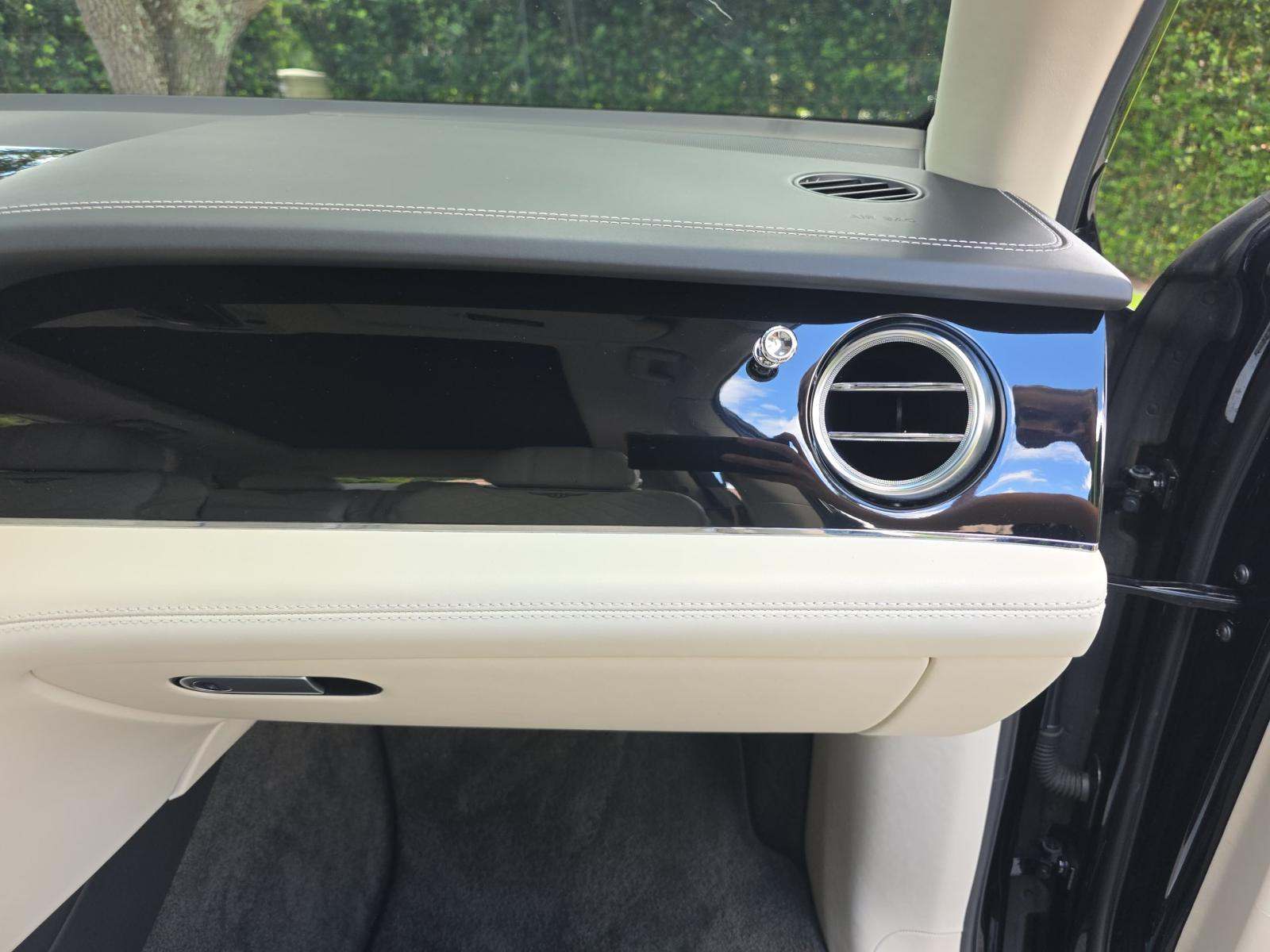 2019 Bentley Bentayga V8 AWD