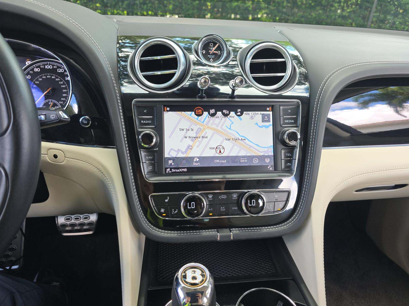 2019 Bentley Bentayga V8 AWD