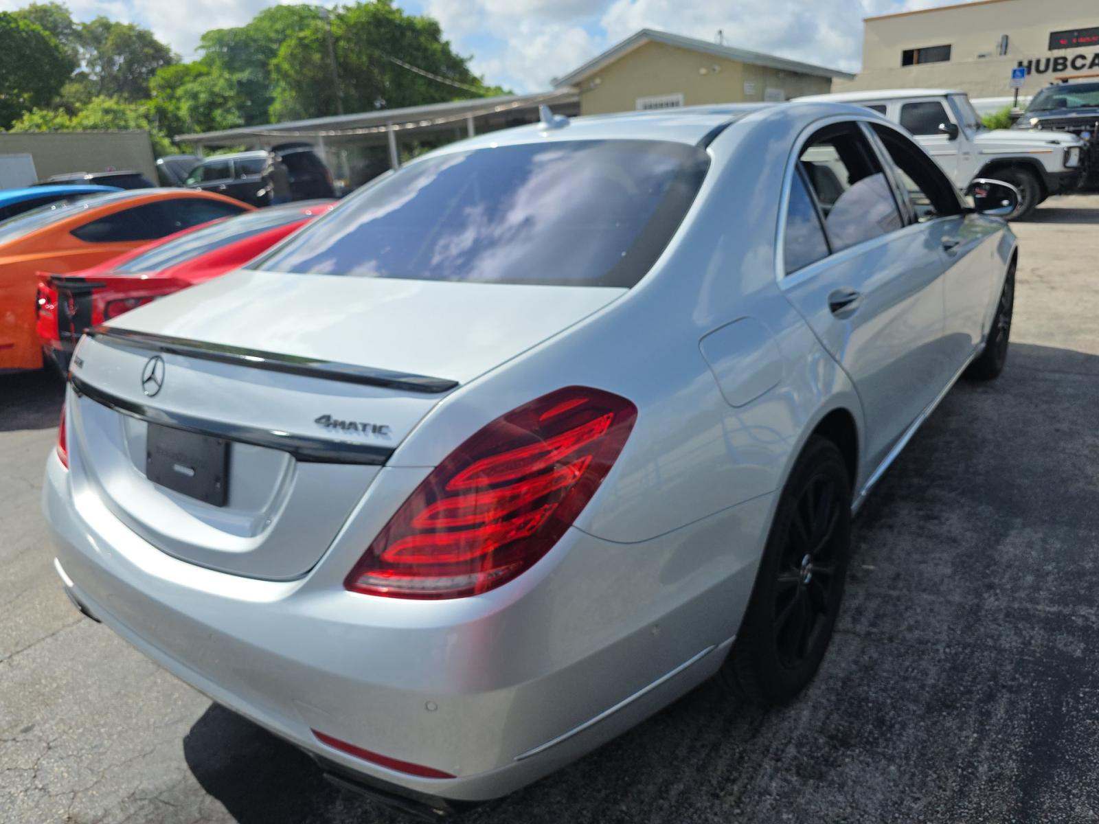 MERCEDES-BENZ S-CLASS - 3