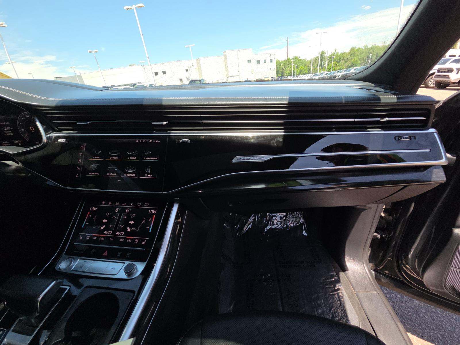 2019 Audi Q8 Prestige AWD