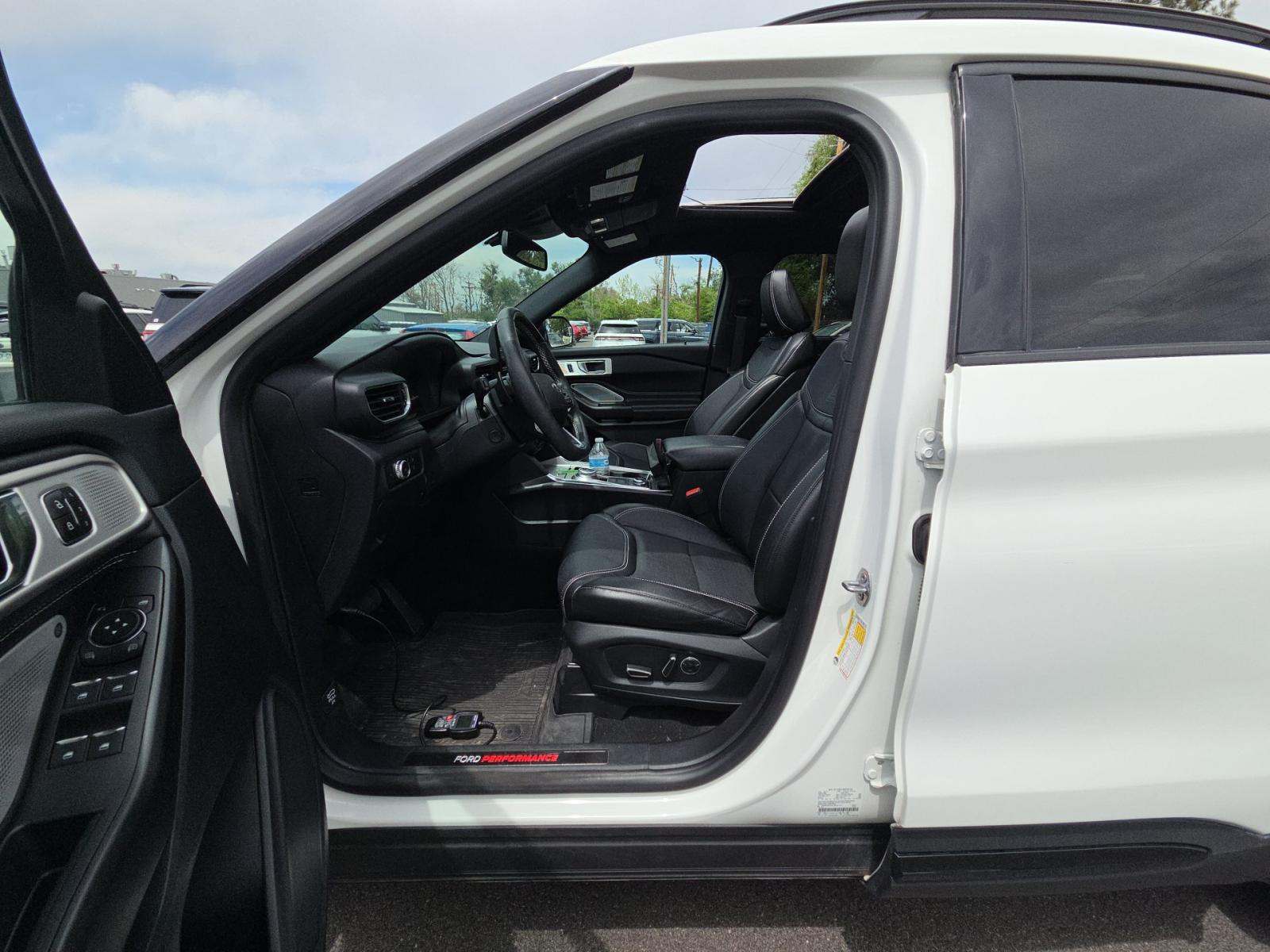 FORD EXPLORER - 2