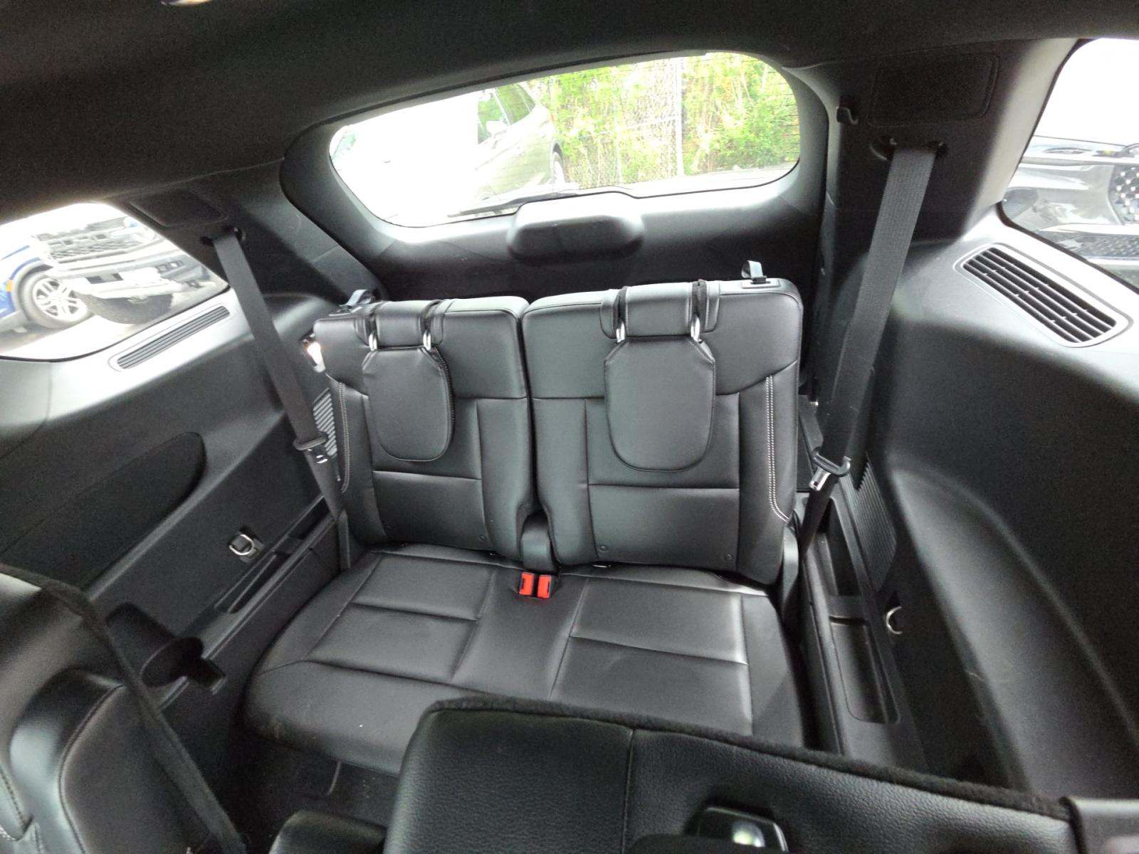 FORD EXPLORER - 10