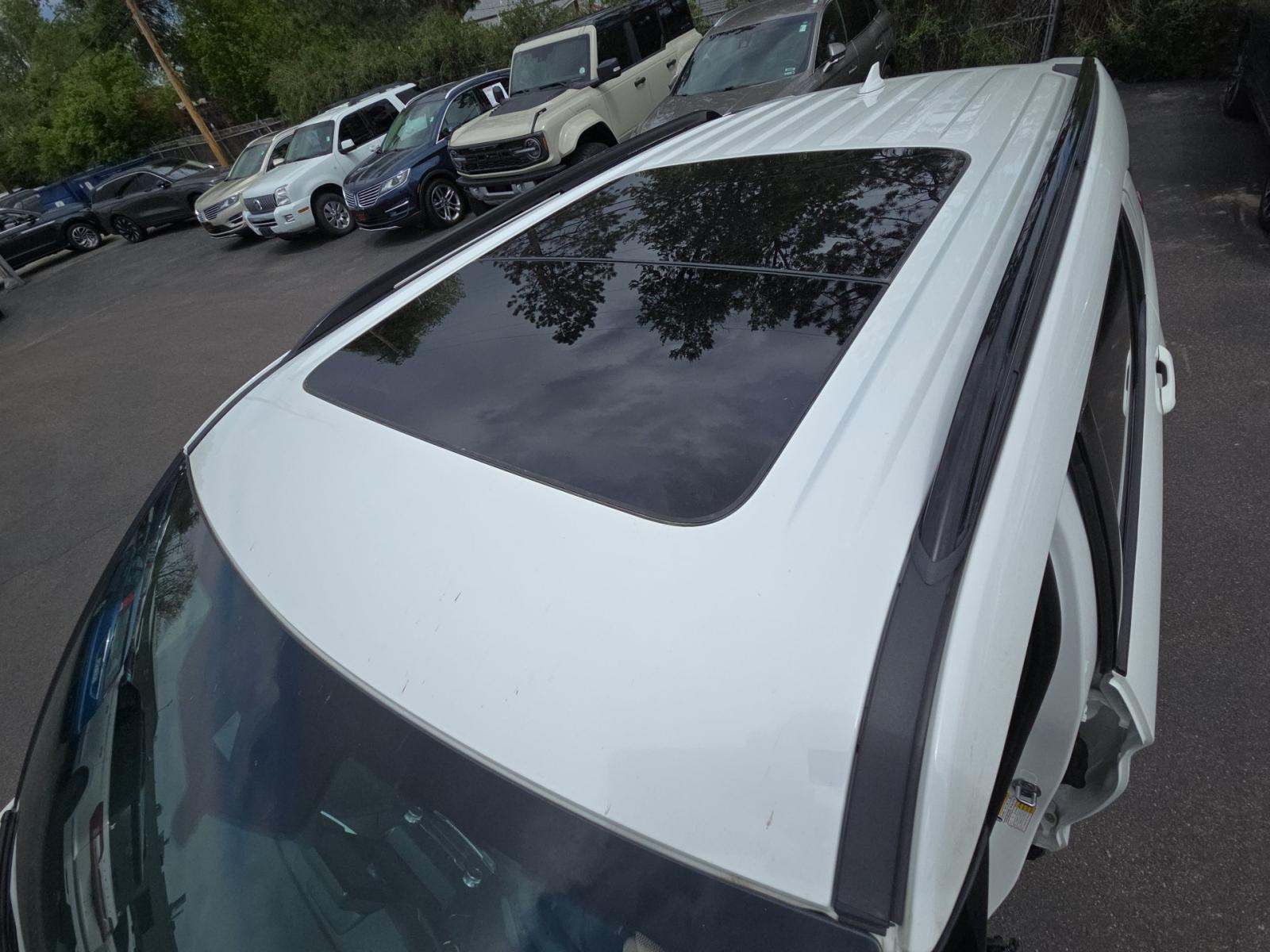 FORD EXPLORER - 8
