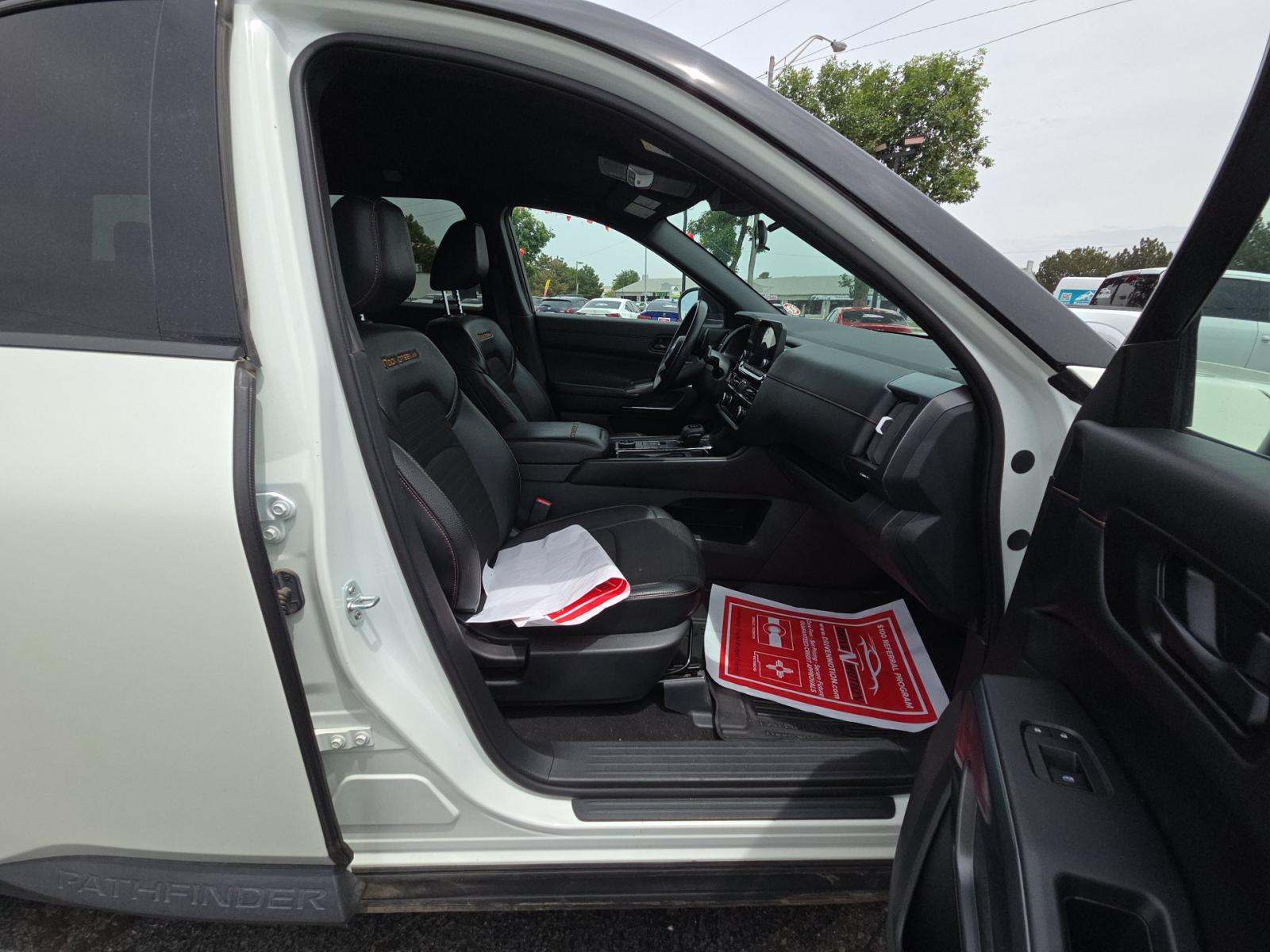 2024 Nissan Pathfinder Rock Creek AWD