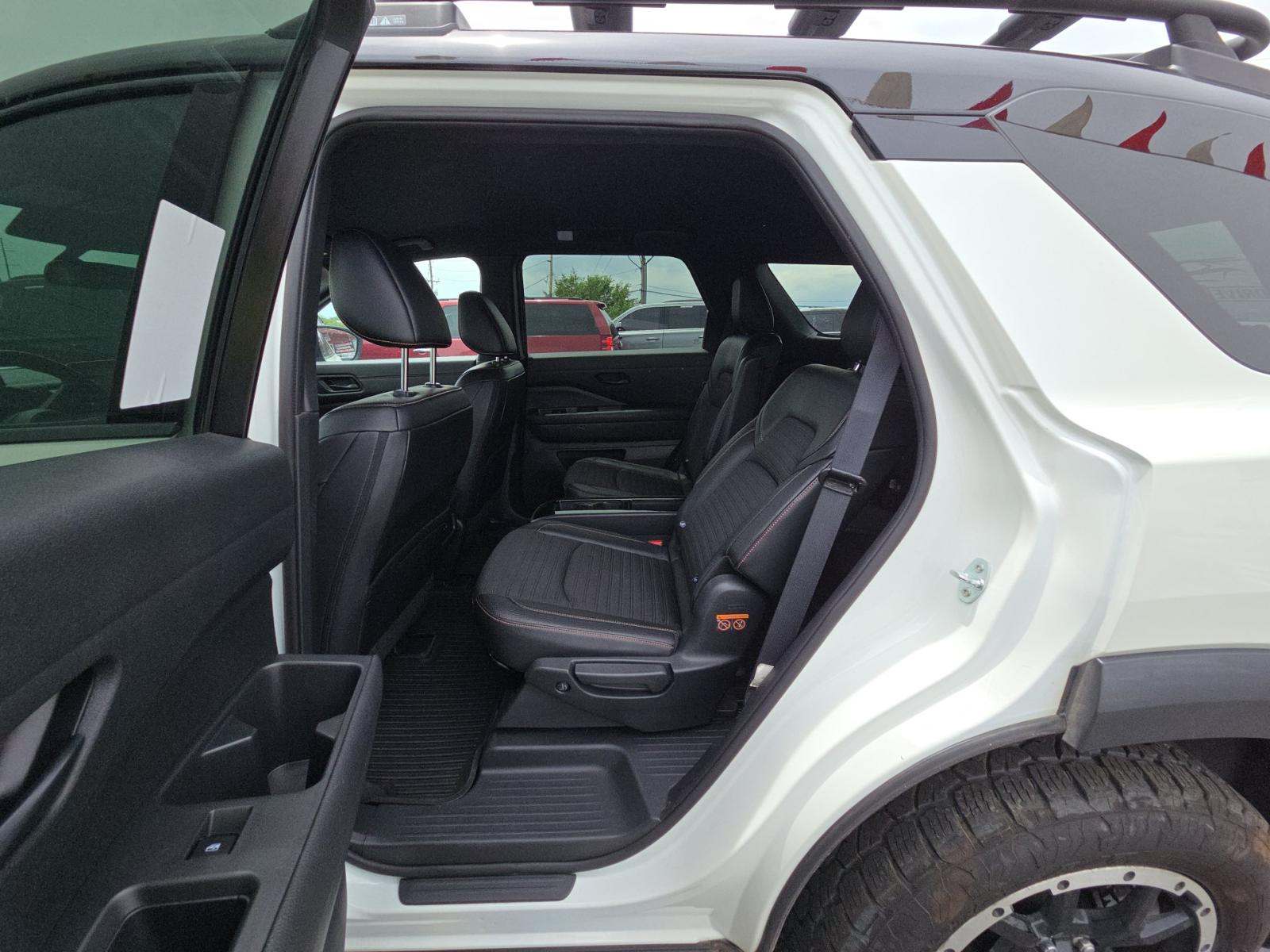 2024 Nissan Pathfinder Rock Creek AWD