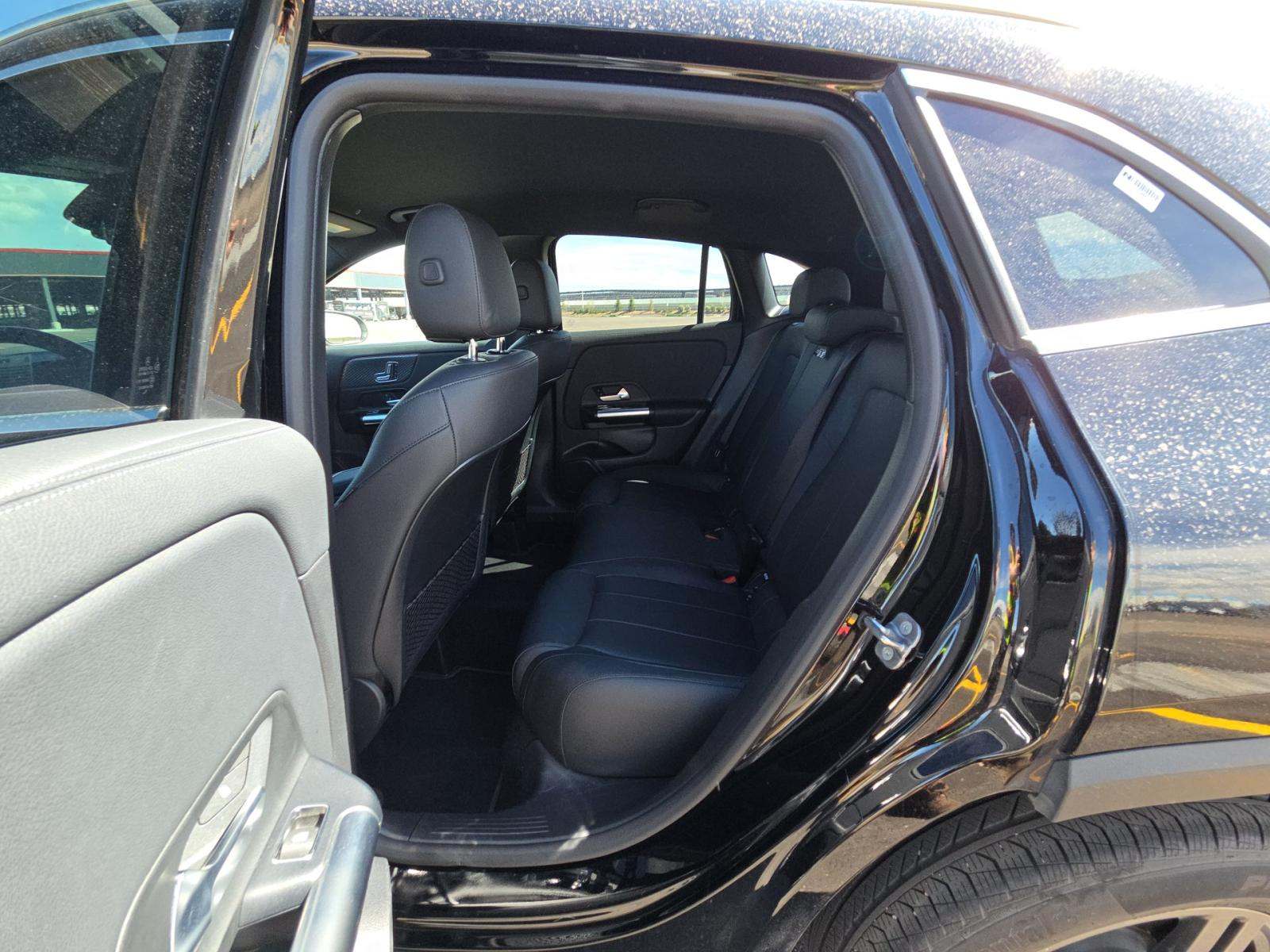 MERCEDES-BENZ GLA-CLASS - 9