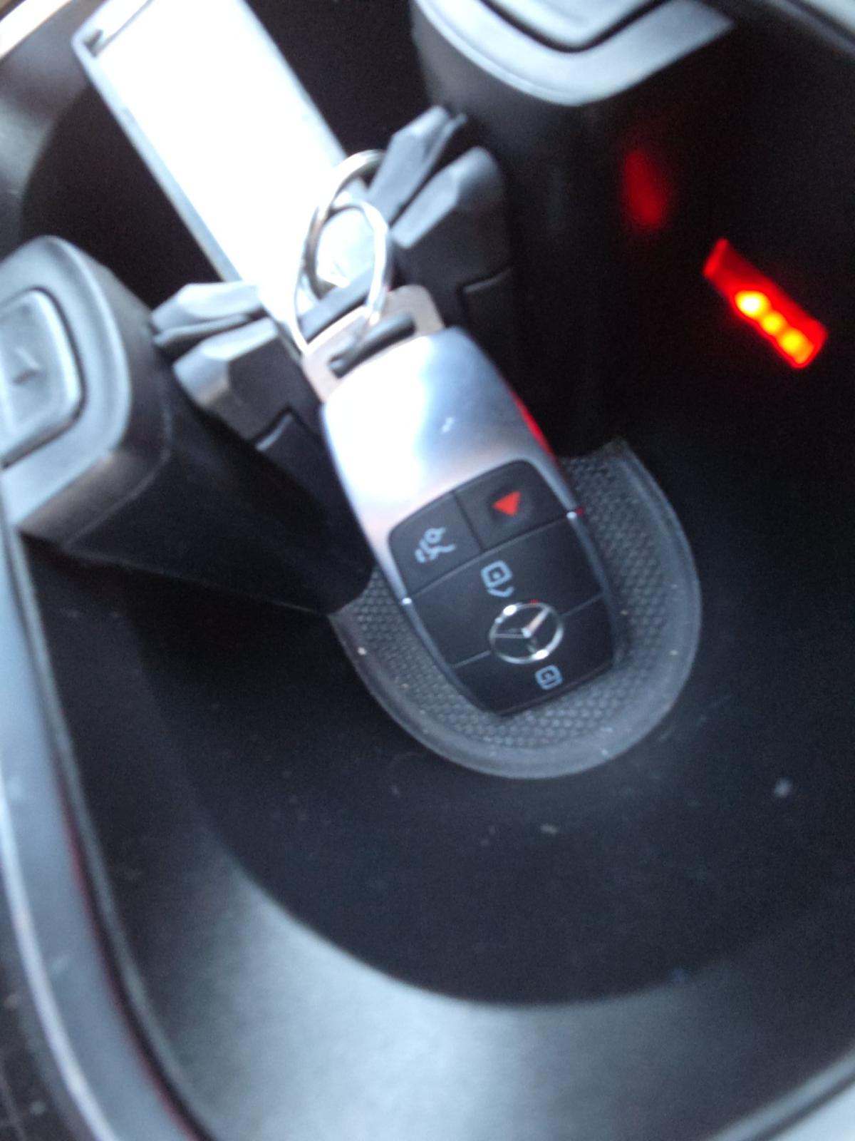 MERCEDES-BENZ GLA-CLASS - 4