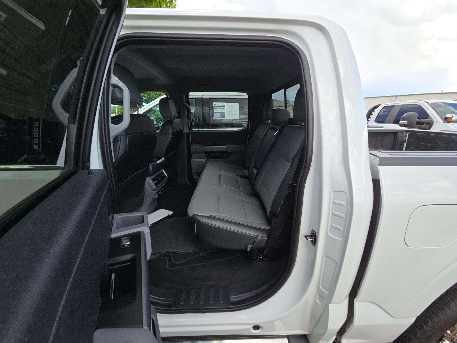2023 Ford F-150 Lariat AWD