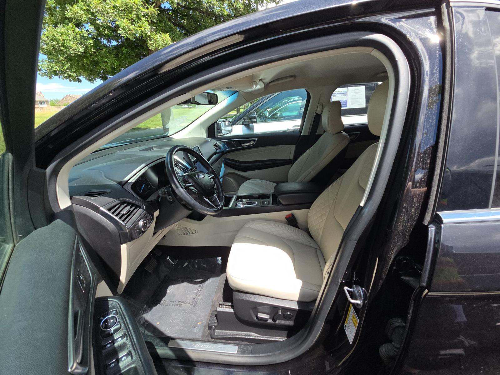 2023 Ford Edge Titanium AWD