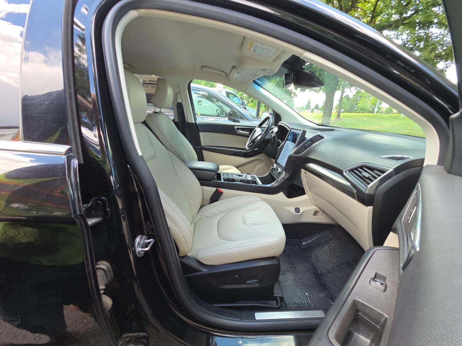 2023 Ford Edge Titanium AWD