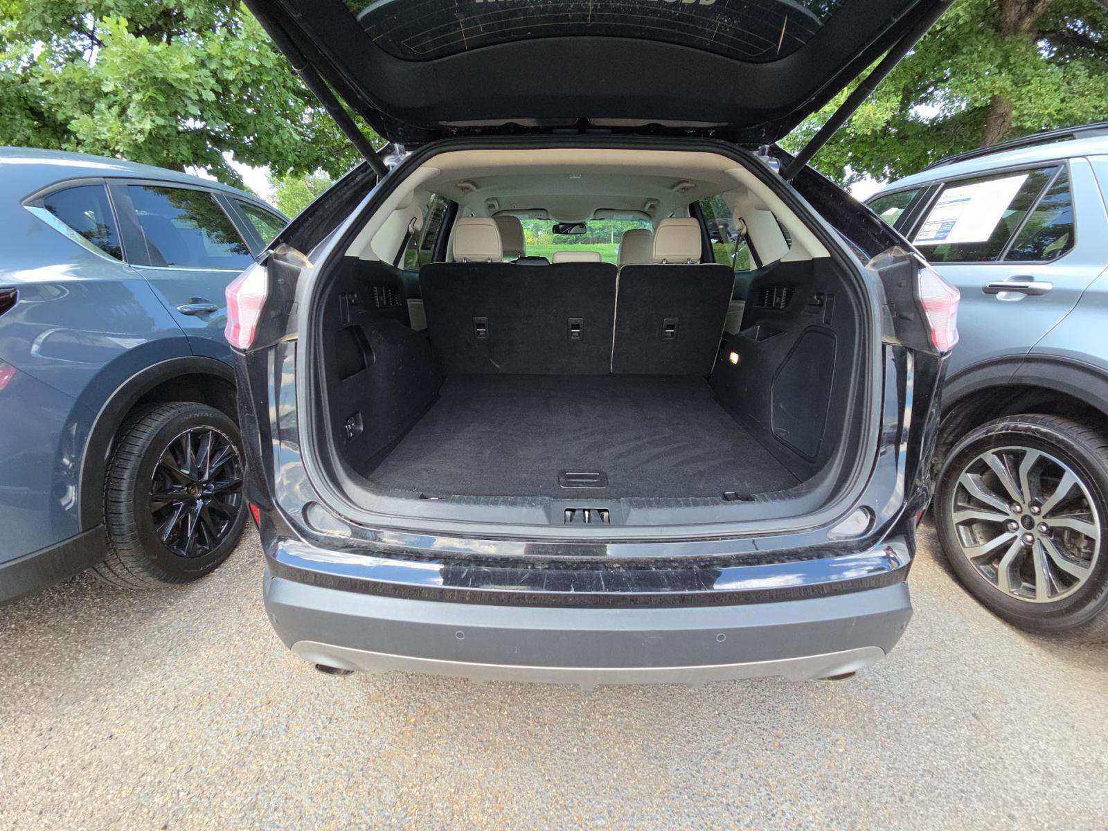2023 Ford Edge Titanium AWD