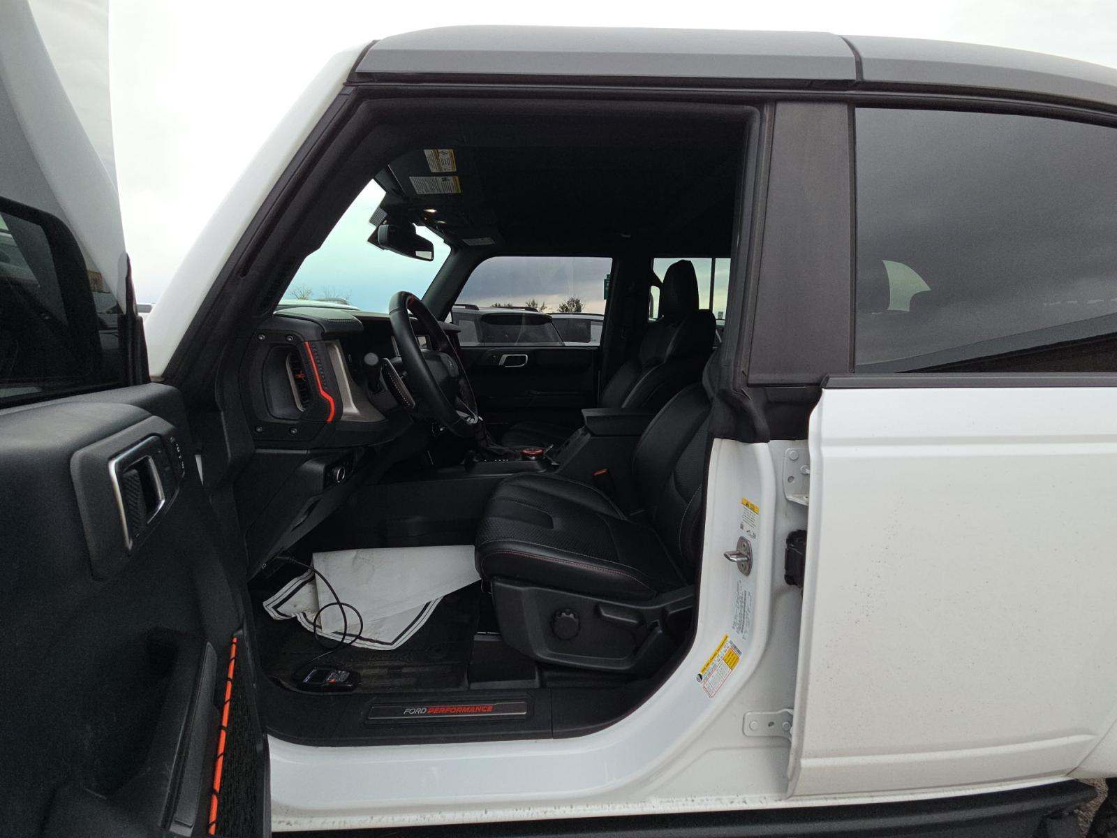 FORD BRONCO - 2