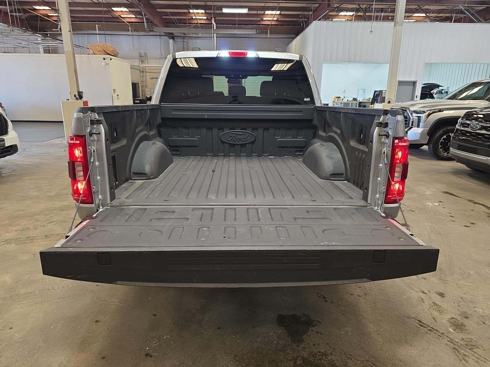 2023 Ford F-150 XLT RWD