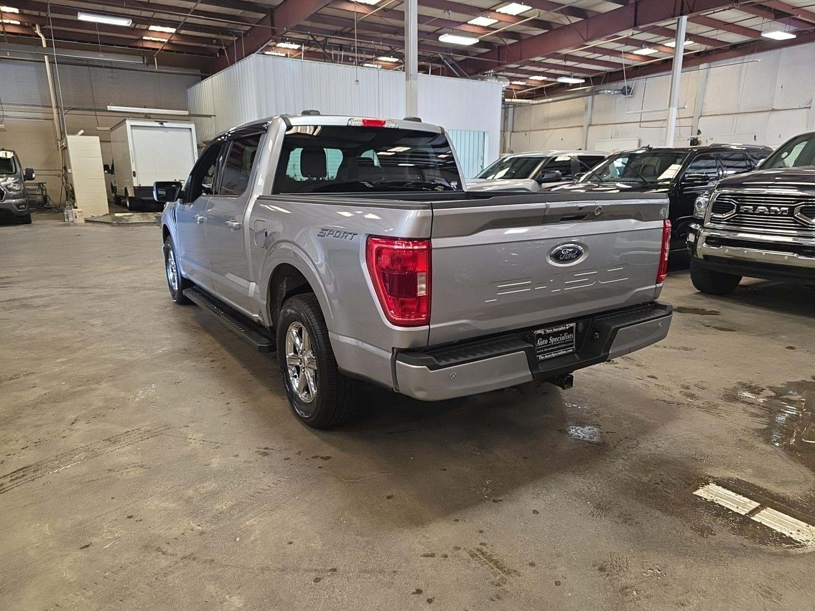 2023 Ford F-150 XLT RWD