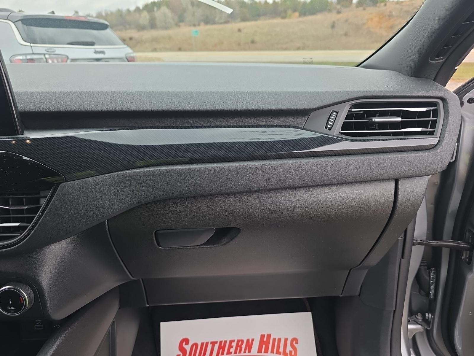 2023 Ford Escape ST-Line FWD