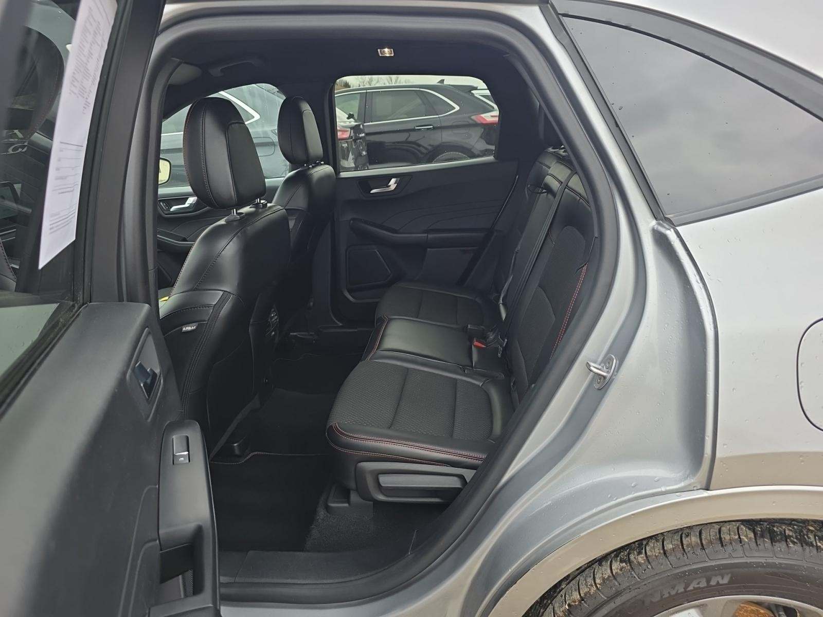 2023 Ford Escape ST-Line FWD