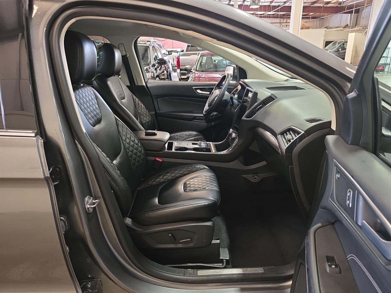 2024 Ford Edge Titanium AWD