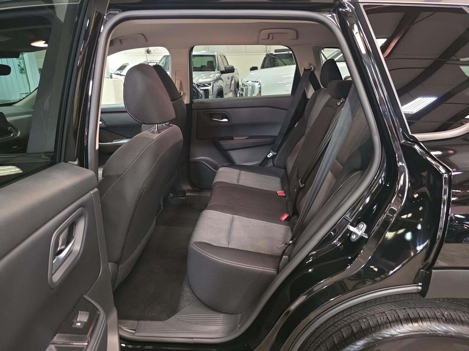 2025 Nissan Rogue SV AWD