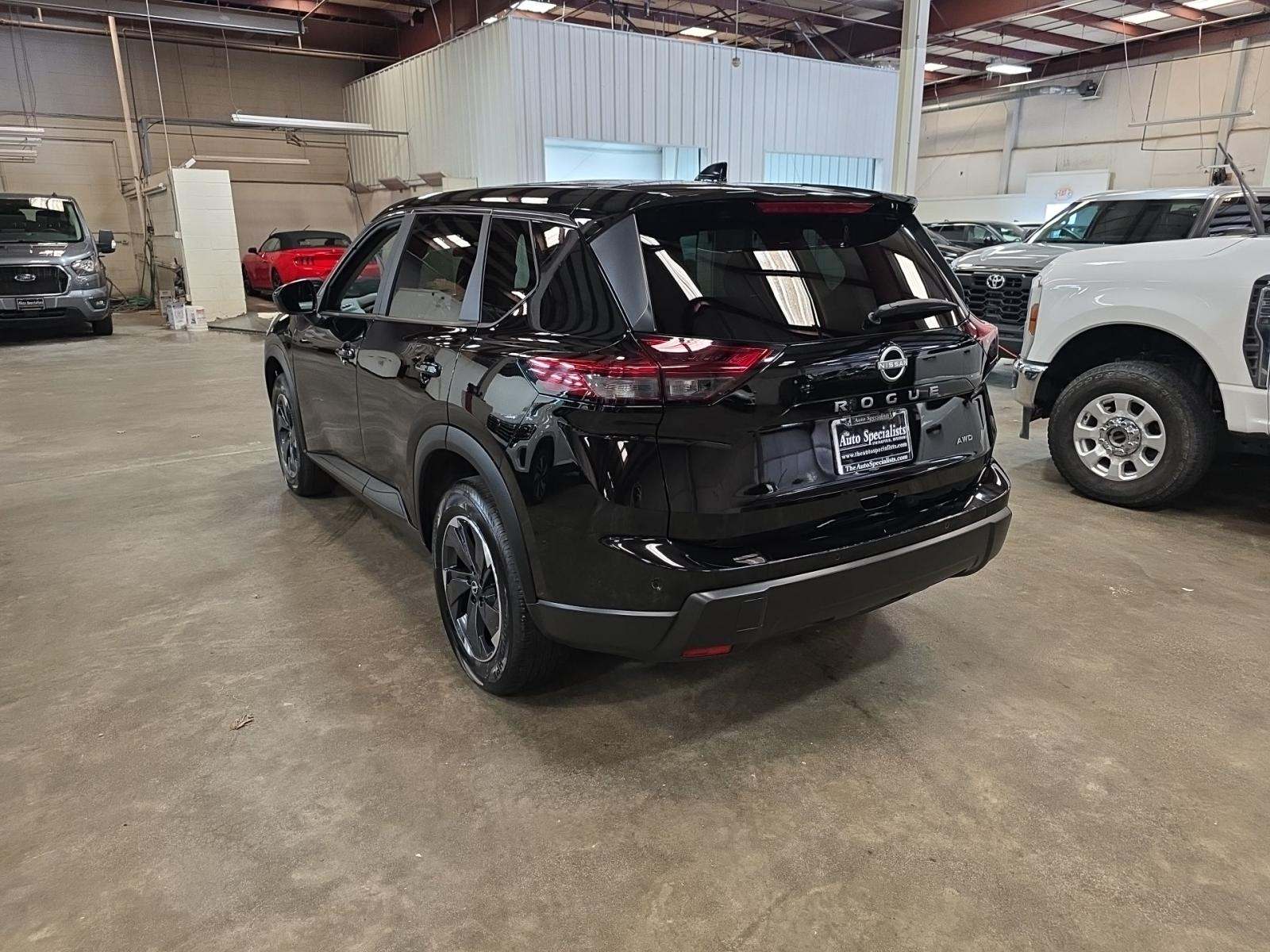 2025 Nissan Rogue SV AWD