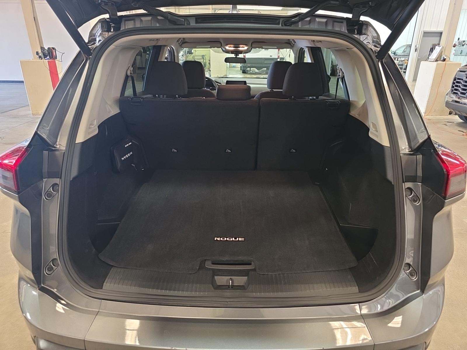 2025 Nissan Rogue SV AWD