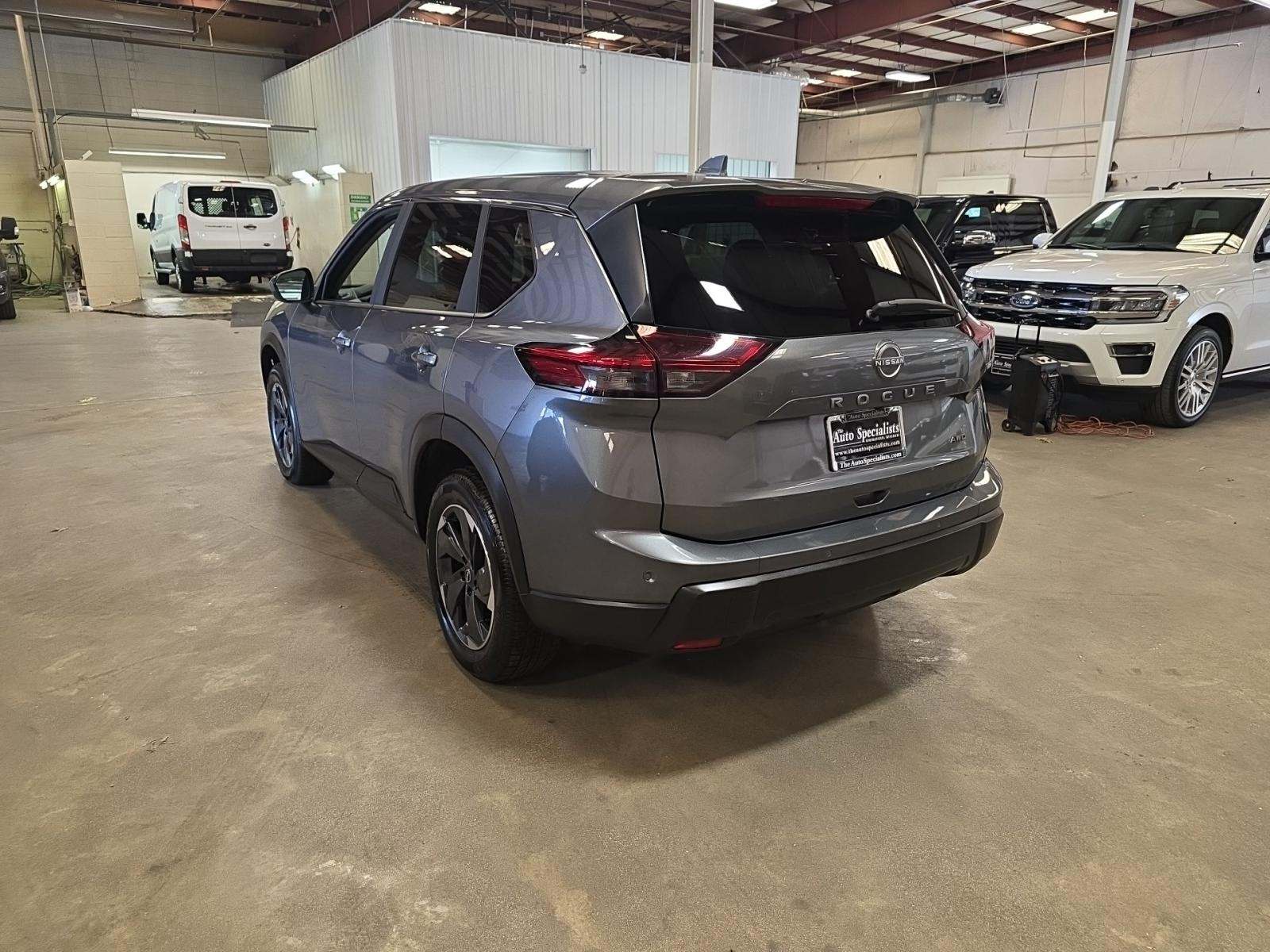 2025 Nissan Rogue SV AWD