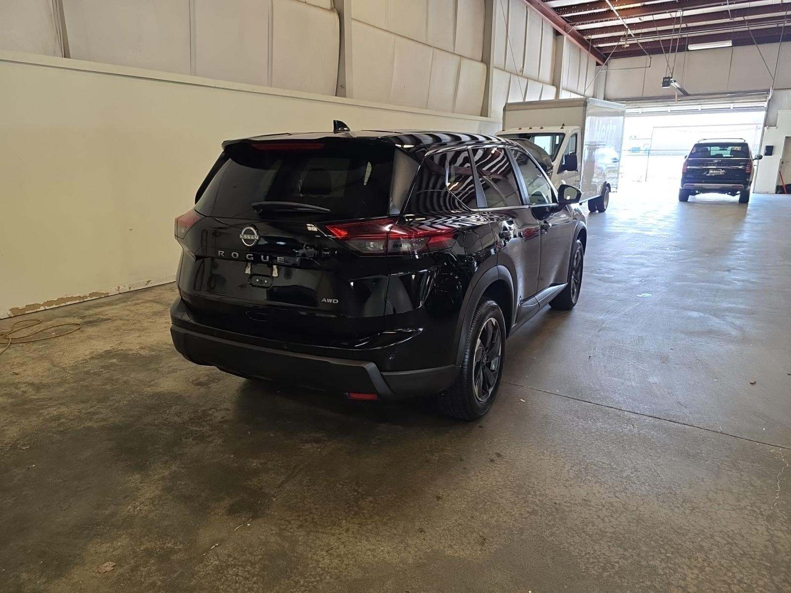 2025 Nissan Rogue SV AWD