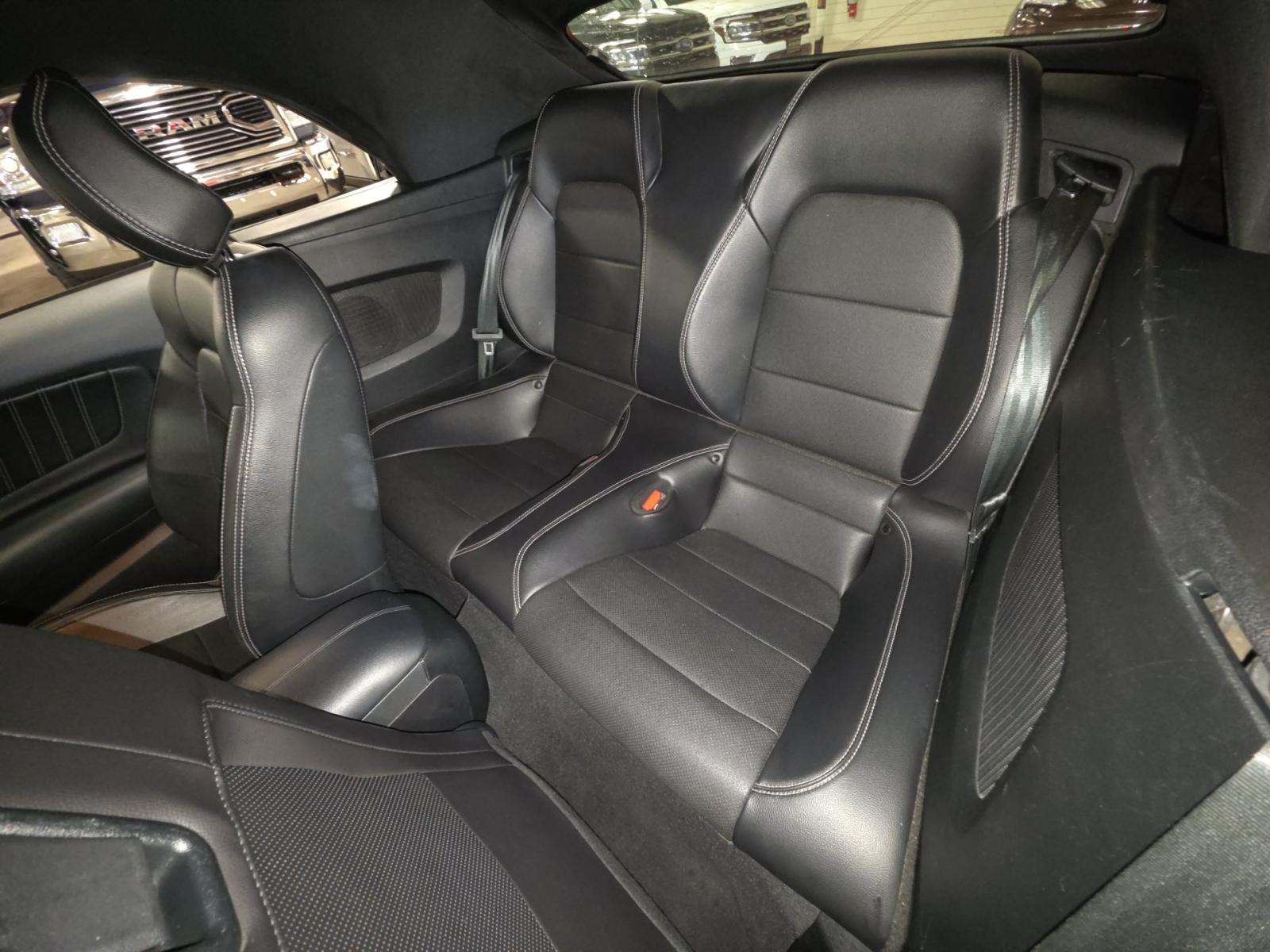 2023 Ford Mustang EcoBoost Premium RWD