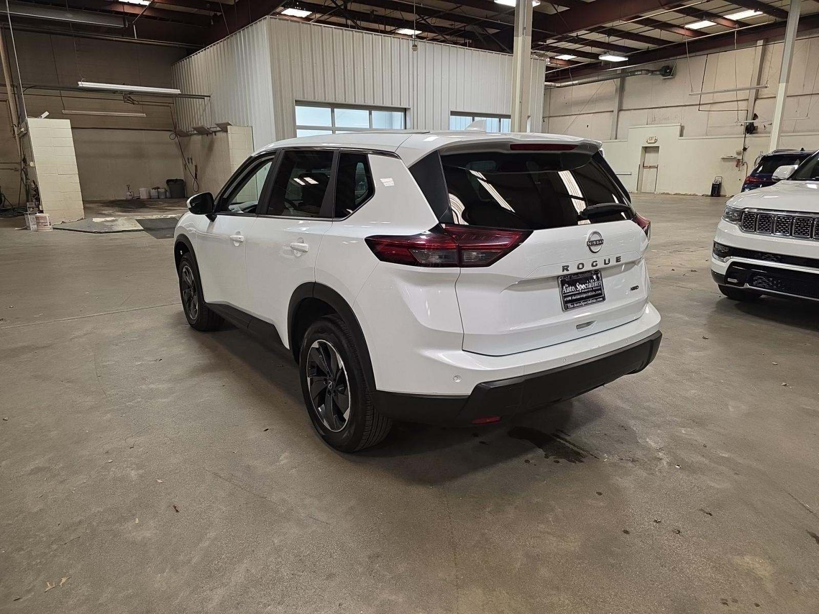 2025 Nissan Rogue SV AWD