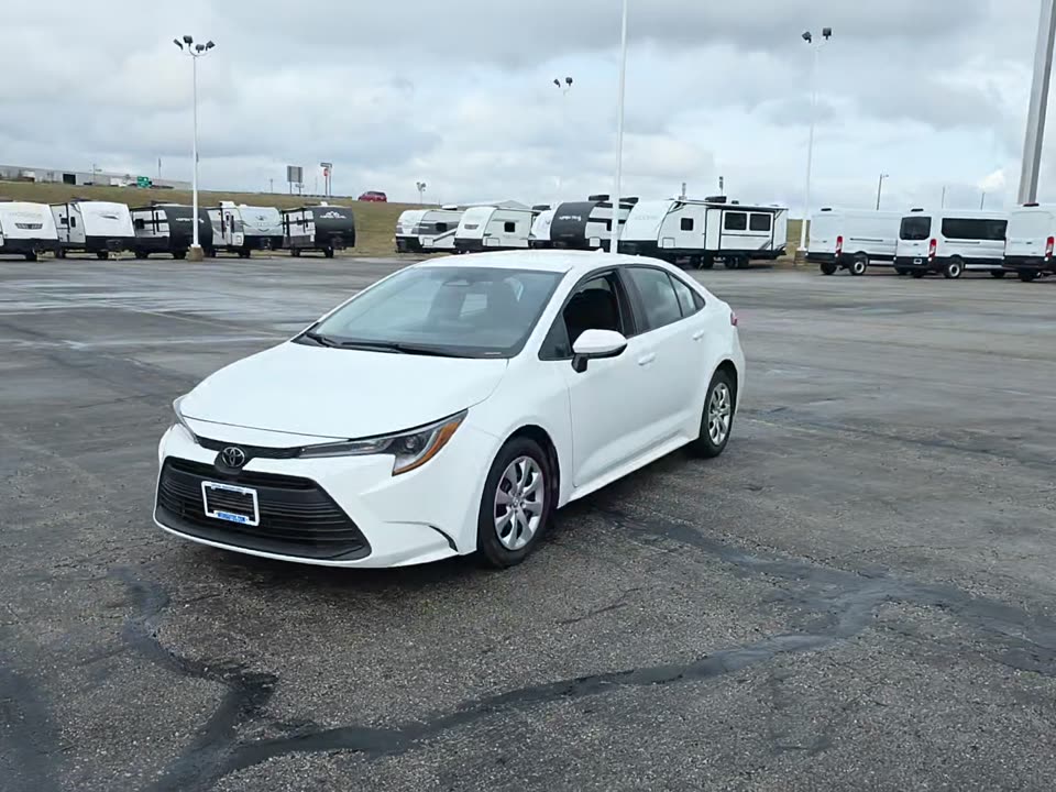 2023 Toyota Corolla LE FWD