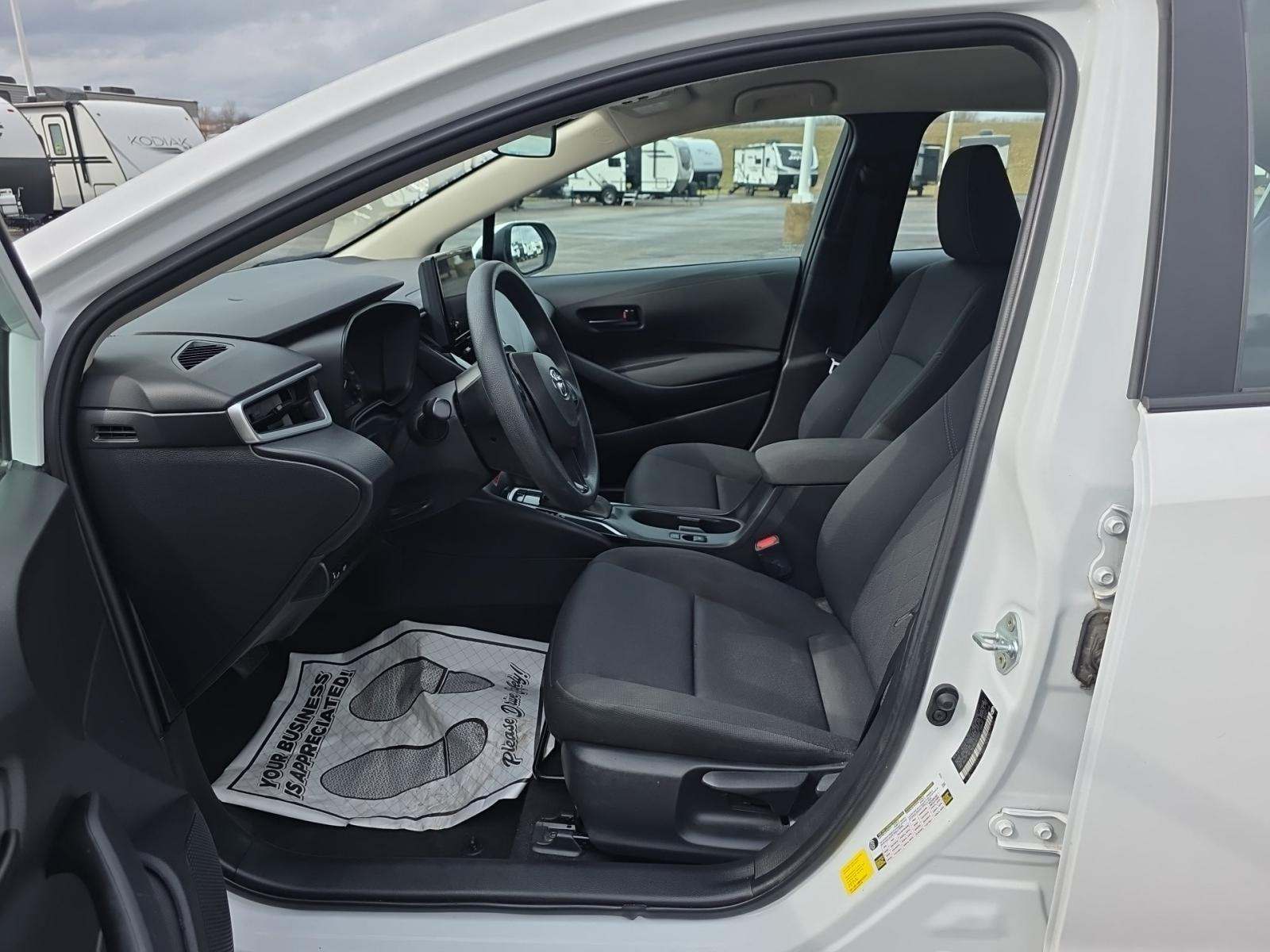 2023 Toyota Corolla LE FWD