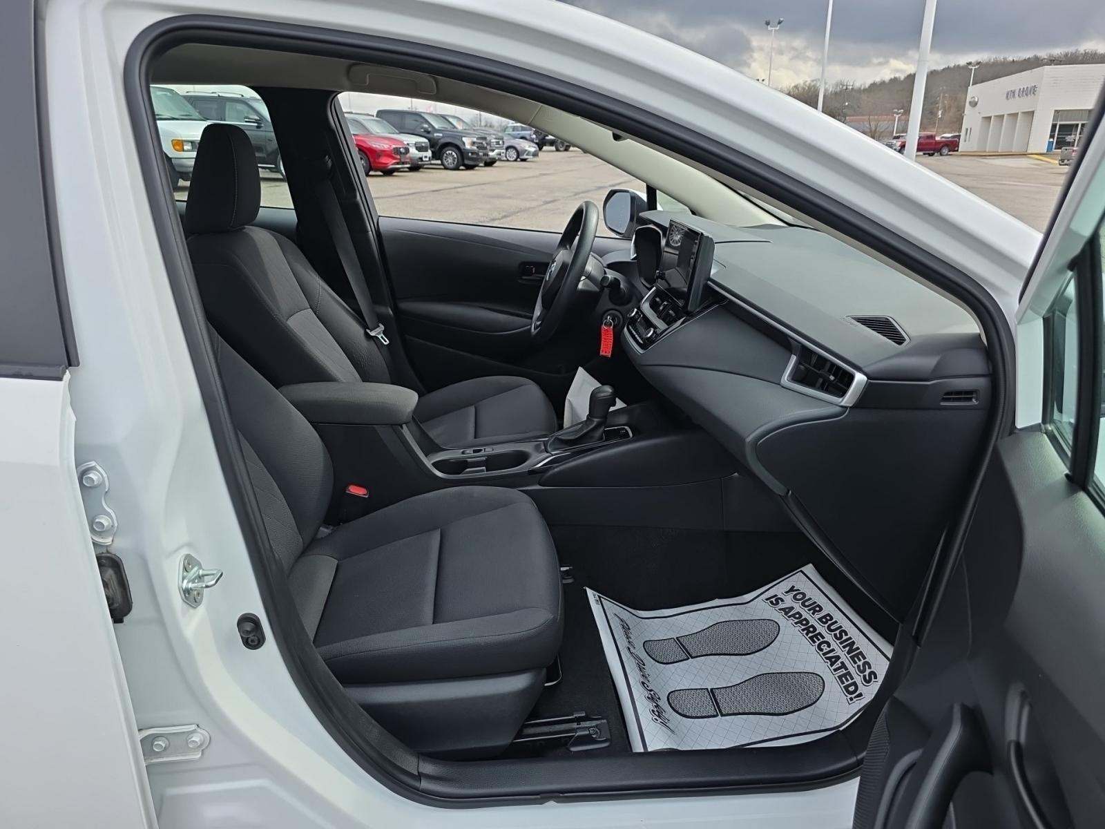 2023 Toyota Corolla LE FWD