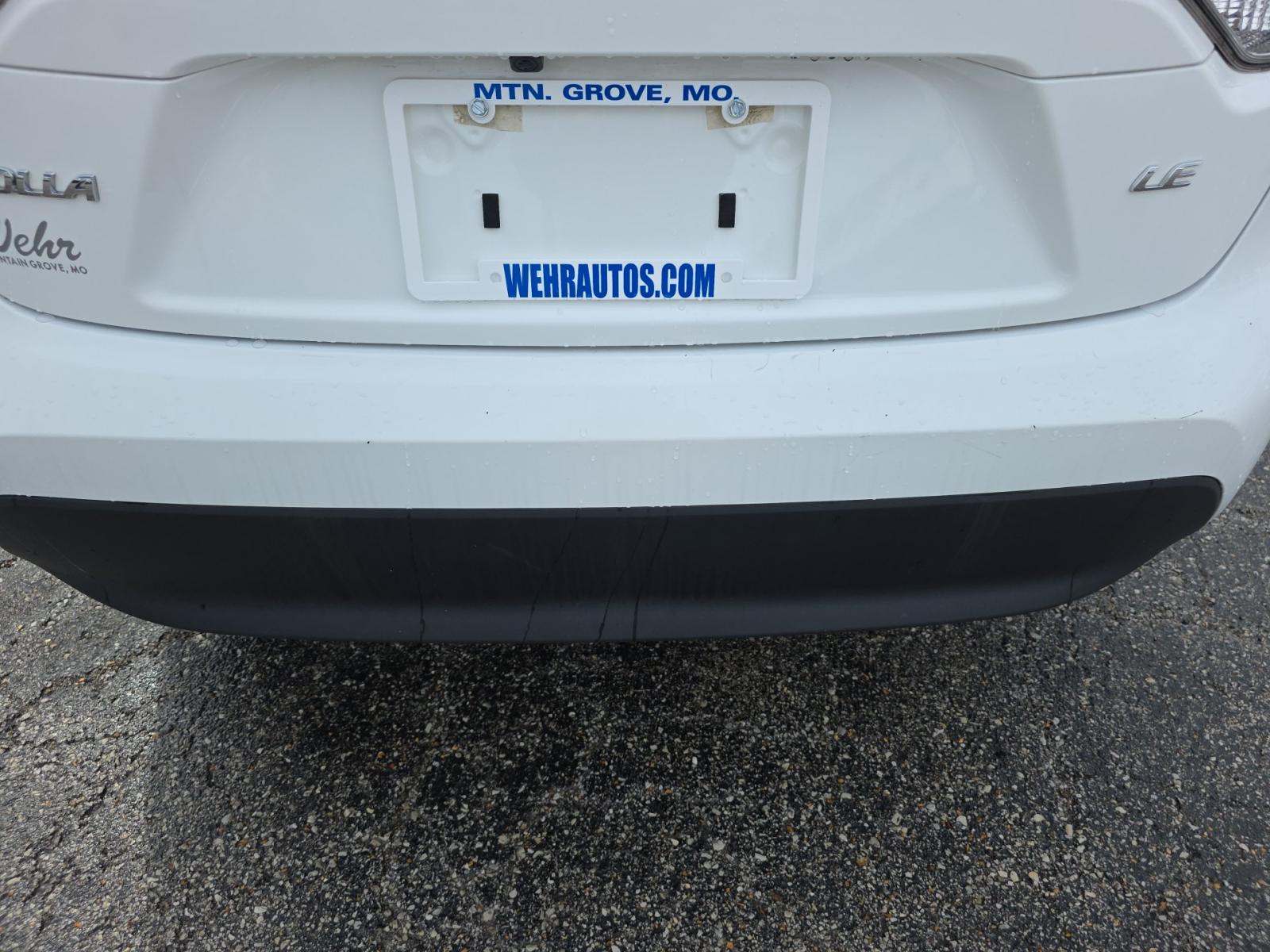 2023 Toyota Corolla LE FWD