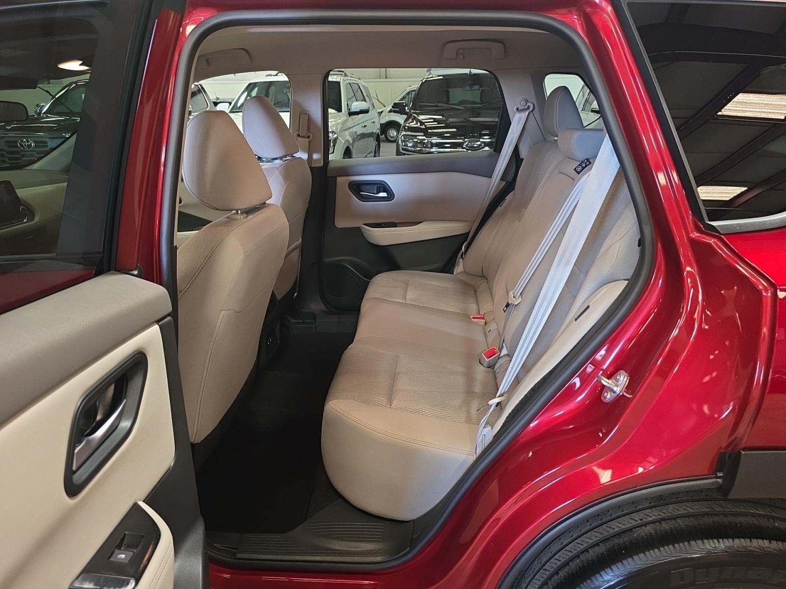 2025 Nissan Rogue SV AWD