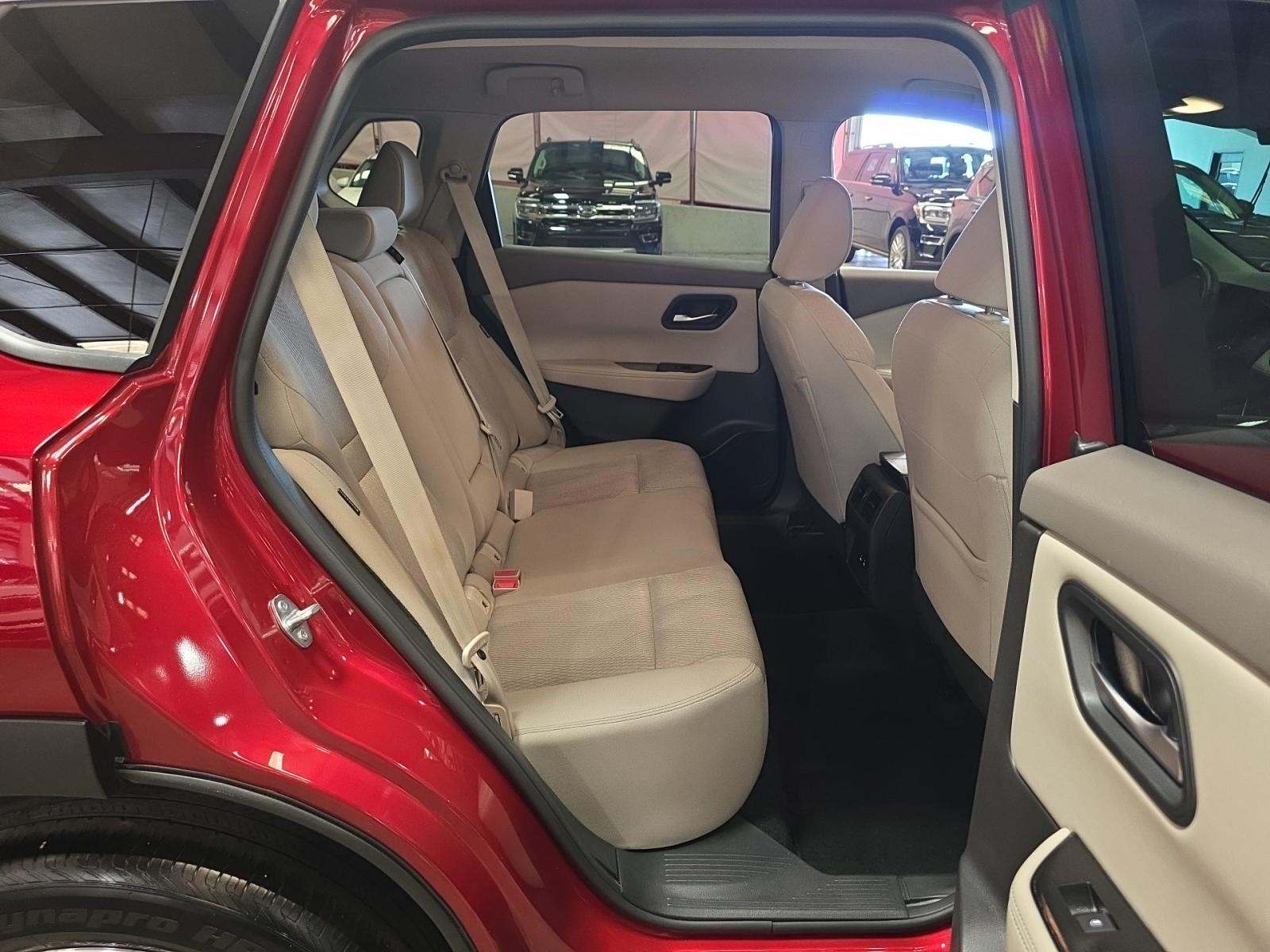 2025 Nissan Rogue SV AWD