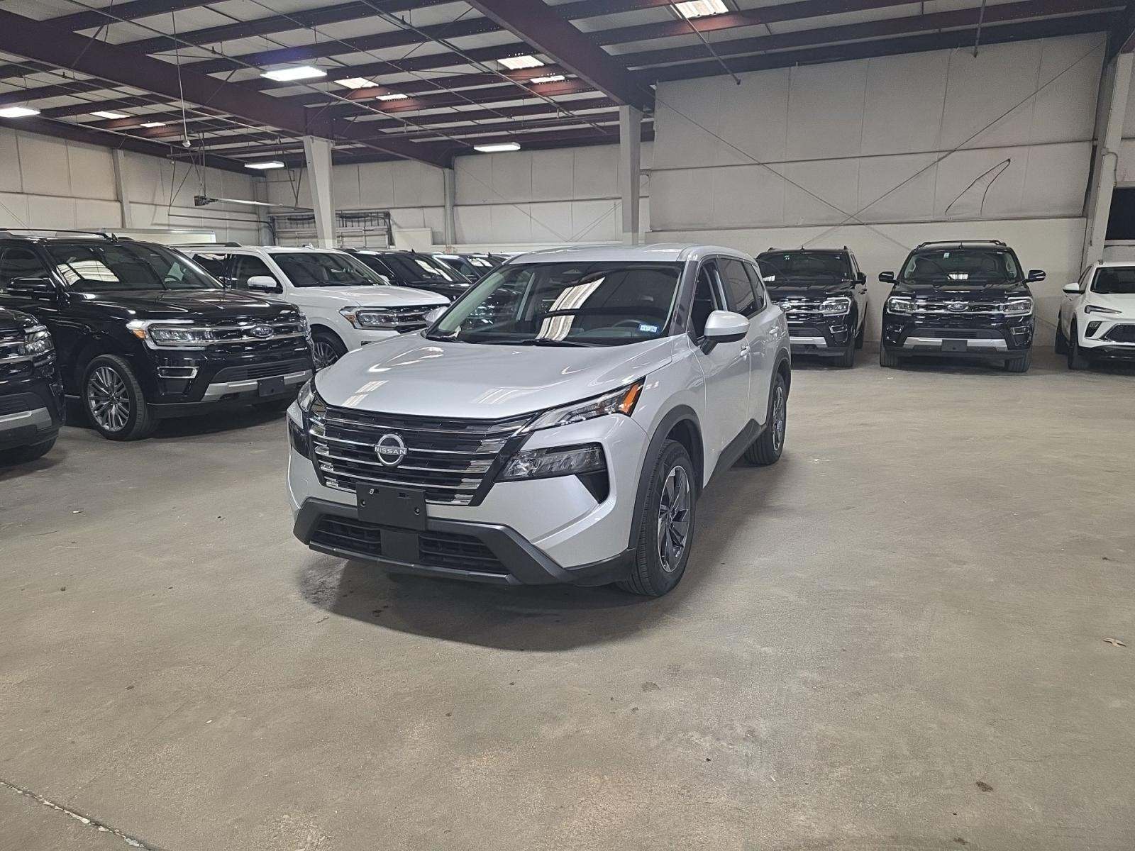 2025 Nissan Rogue SV FWD